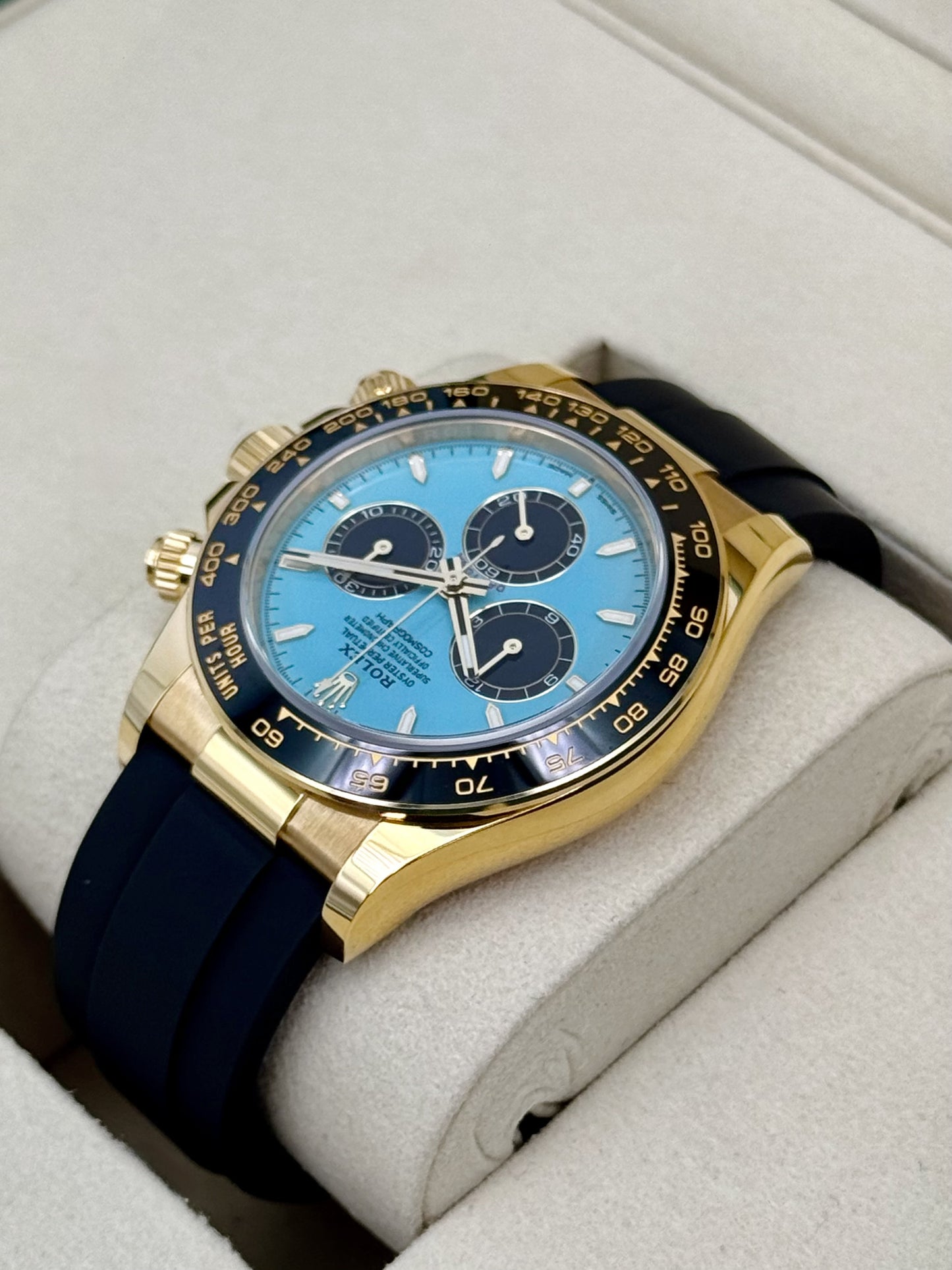 2025 Rolex Daytona 40mm 126518LN Yellow Gold Oysterflex Turquoise Dial