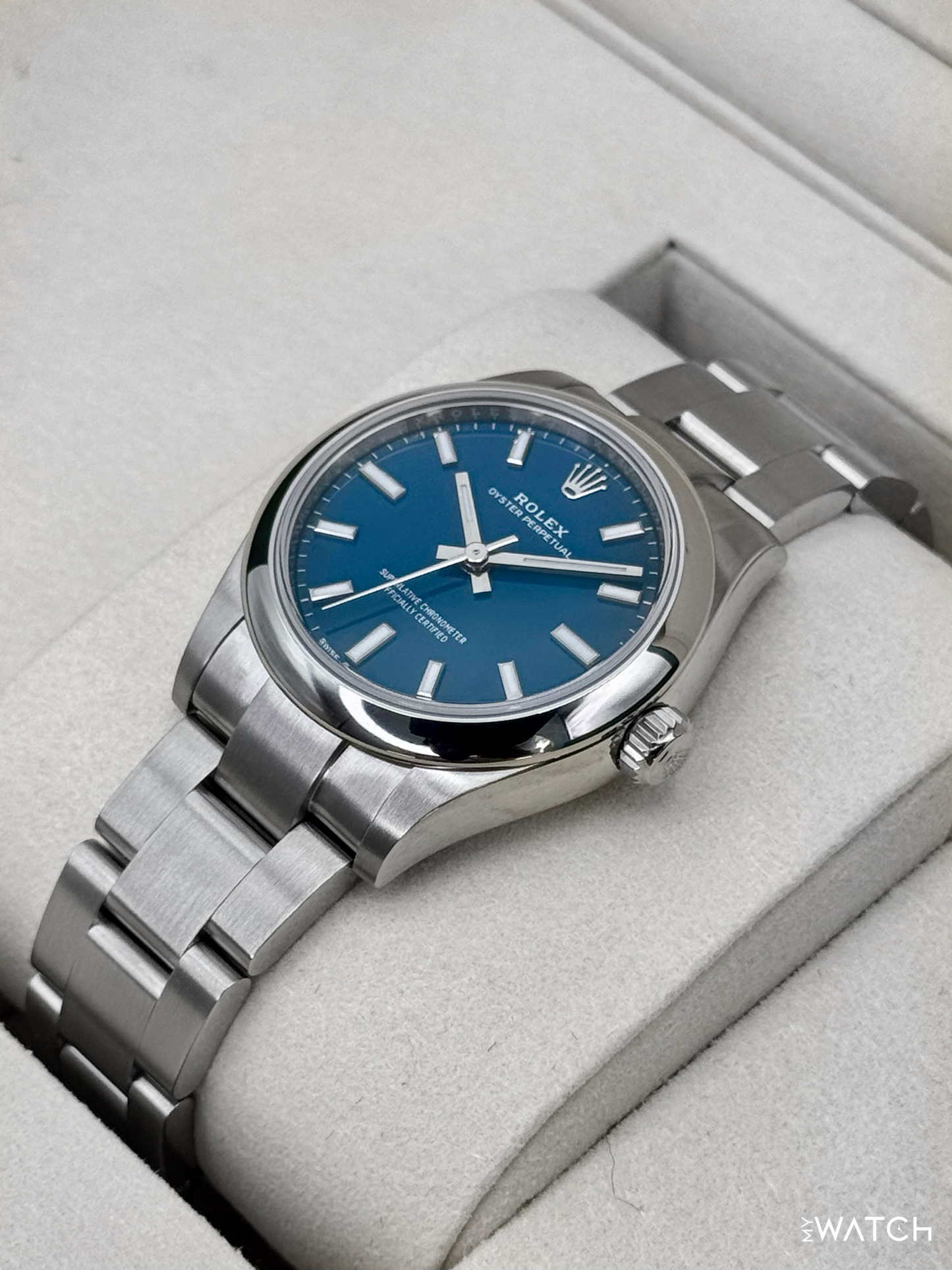 NEW 2026 Rolex Oyster Perpetual 31mm 277200 Med Blue Dial