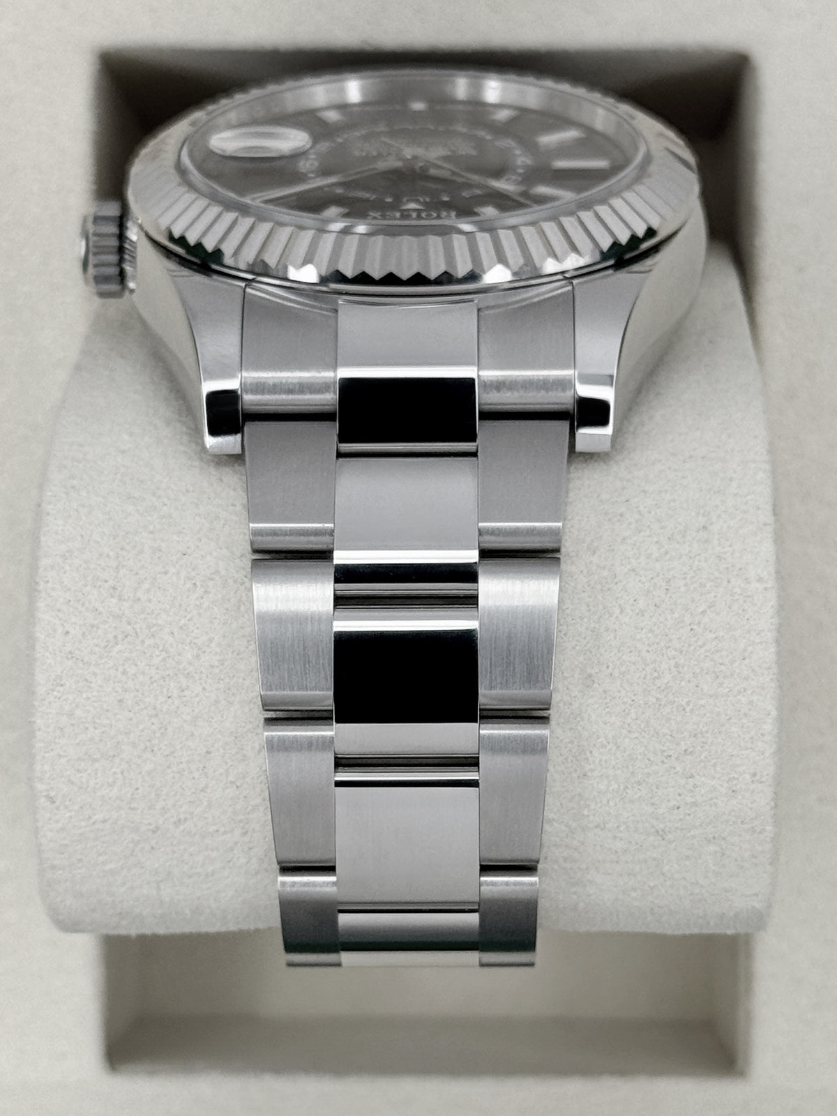 NEW 2026 Rolex Sky-Dweller 42mm 336934 Oyster Blue Dial (NEW STYLE CARD)