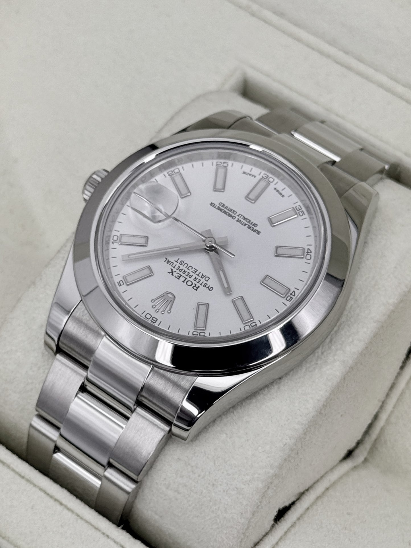 2015 Rolex Datejust 41mm 116300 Stainless Steel Oyster White Dial