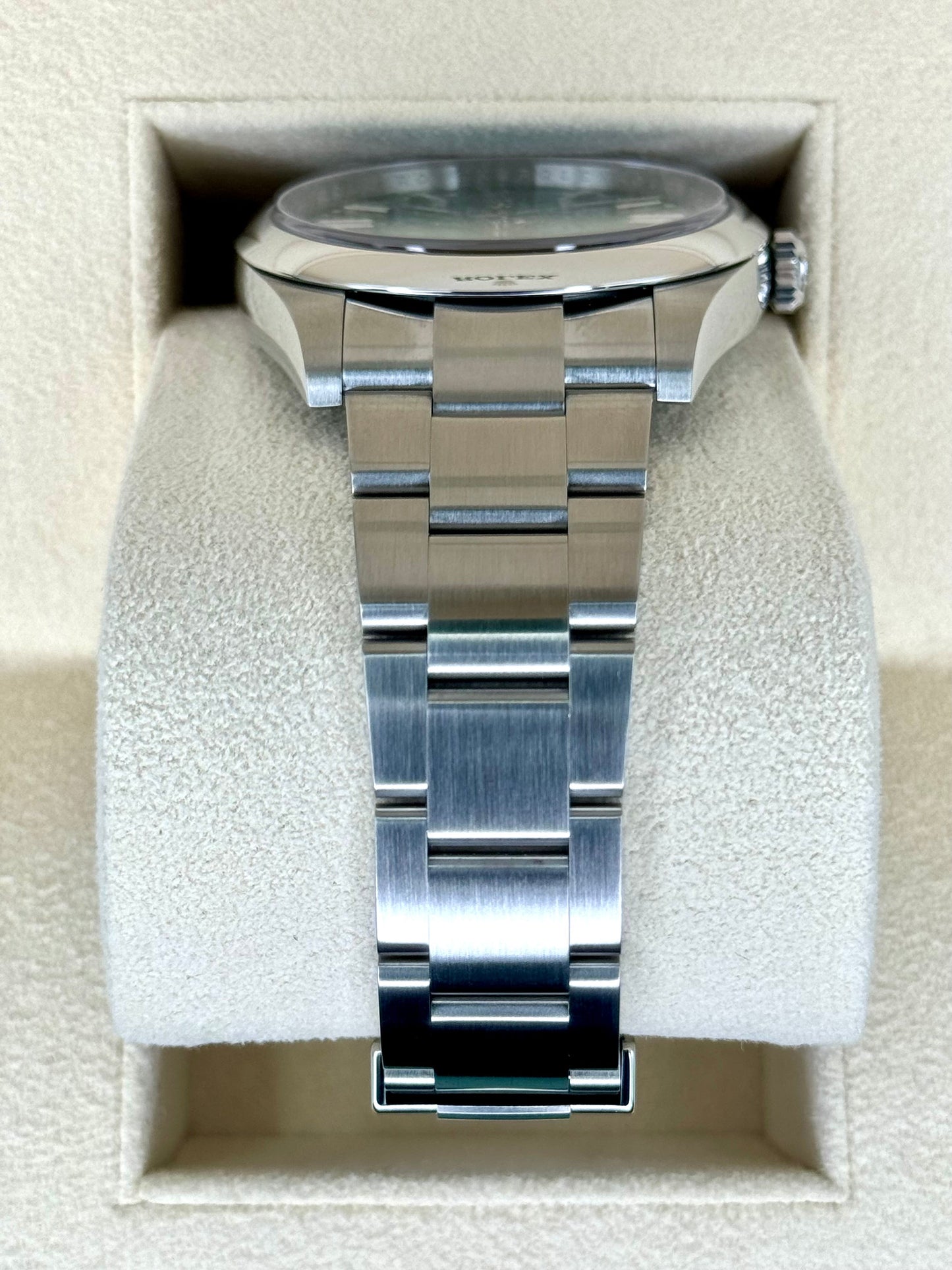 NEW 2025 Rolex Oyster Perpetual 41mm 124300 Green Dial - MyWatchLLC