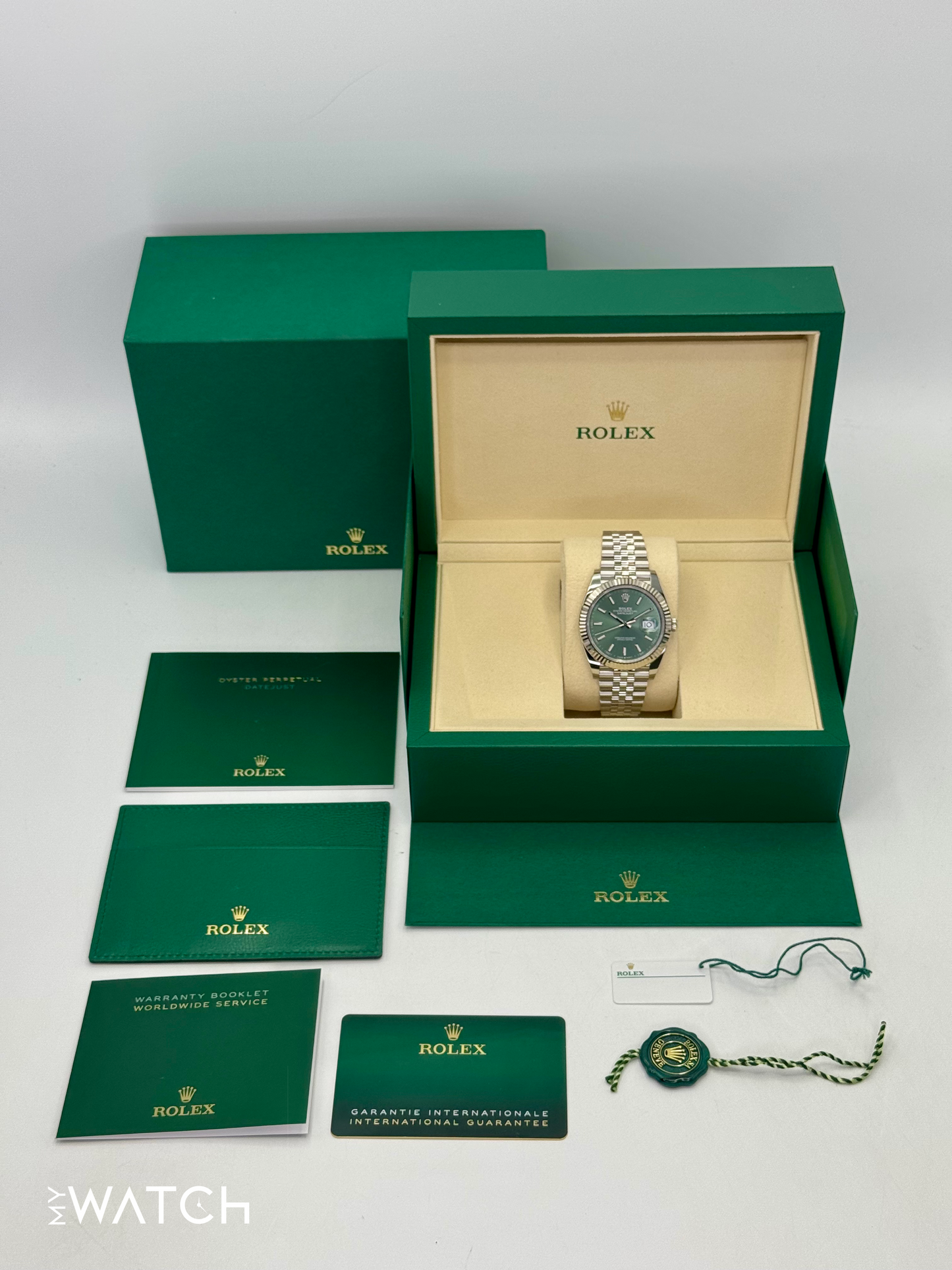 2025 Rolex Datejust 41mm 126334 Jubilee Green Dial