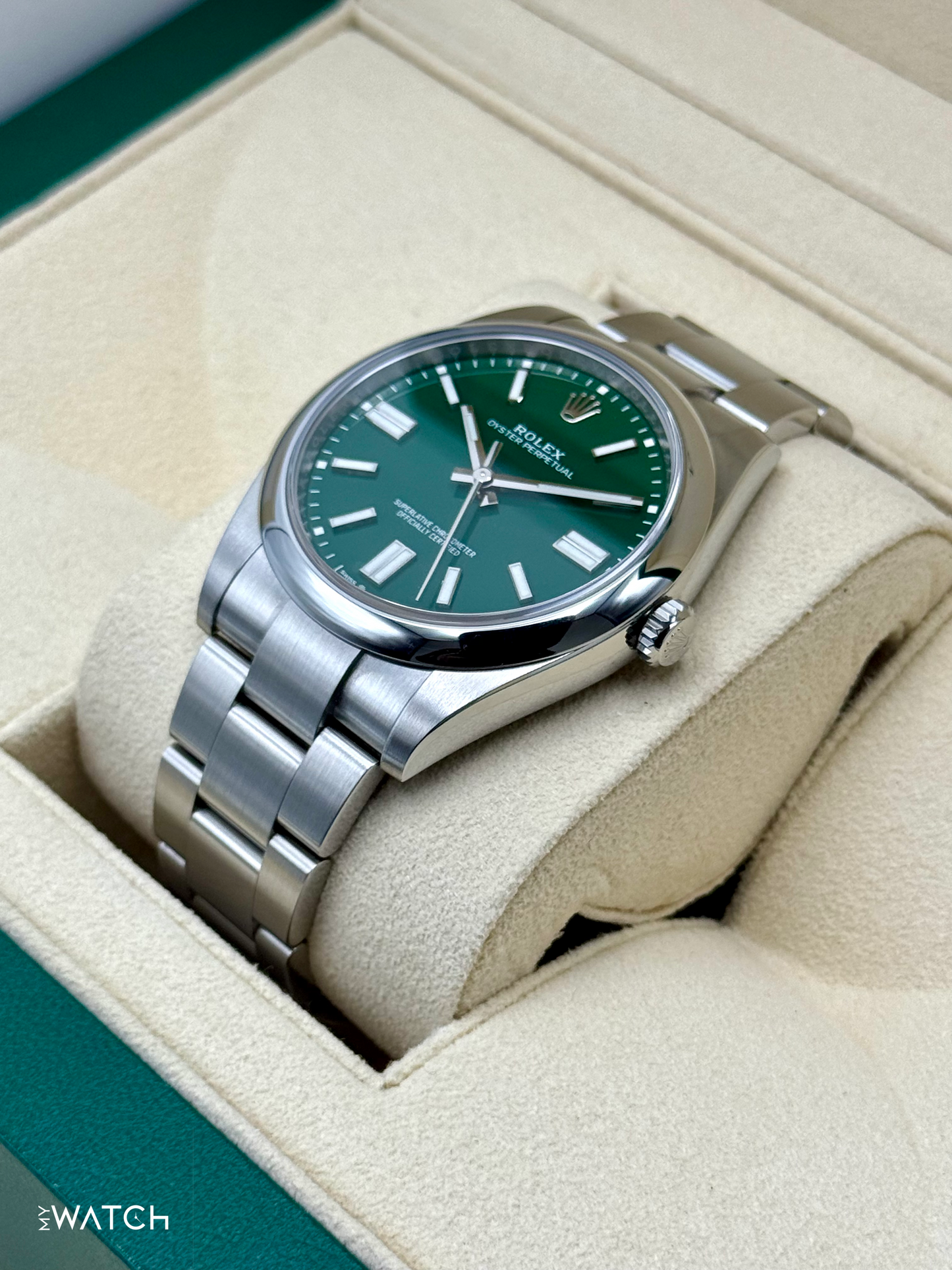 2023 Rolex Oyster Perpetual 41mm 124300 Green Dial