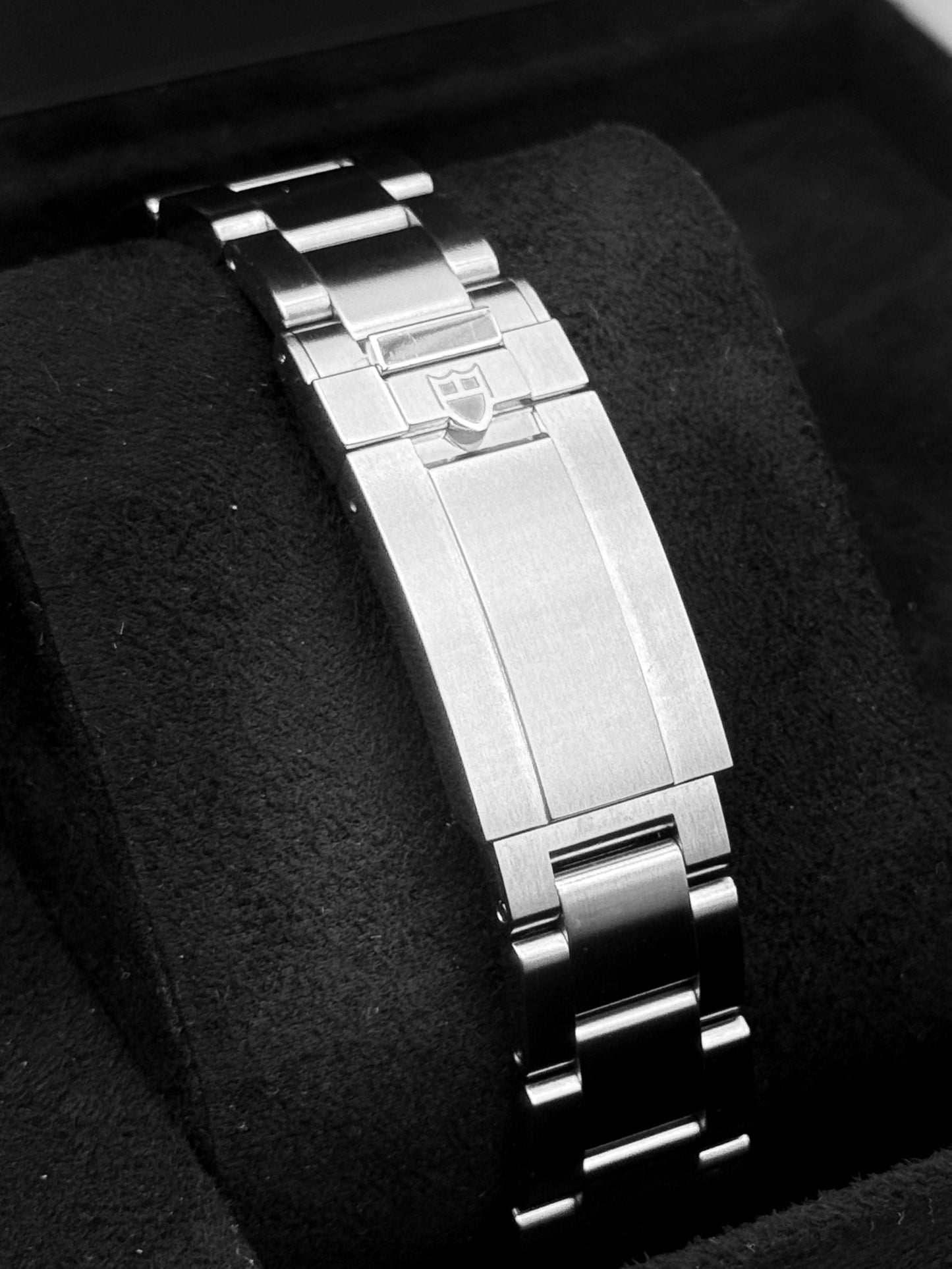 2026 Tudor Black Bay 43mm 7943A1A0NU Stainless Steel Silver Dial