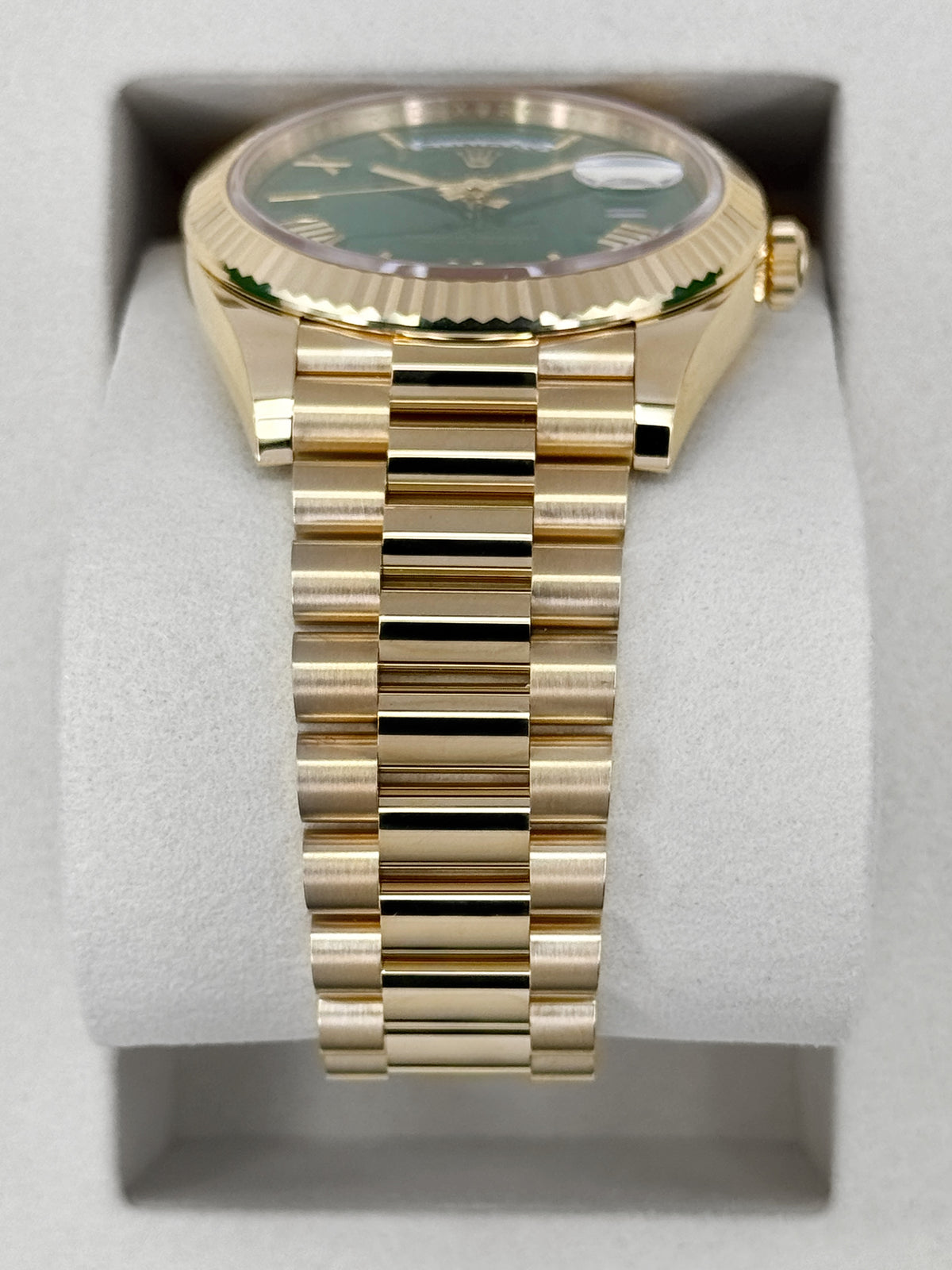 NEW 2026 Rolex Day-Date 40mm 228238 Presidential Green Dial (NEW STYLE CARD)