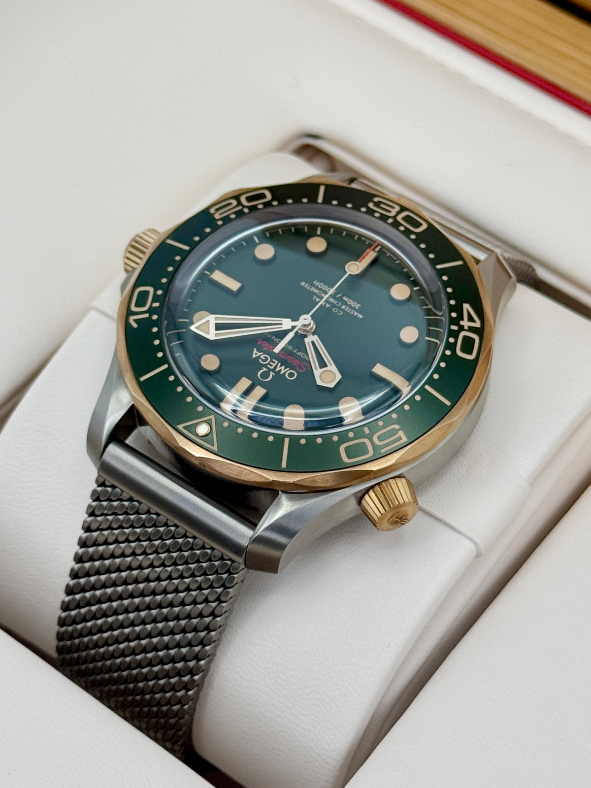 2026 Omega Seamaster Diver 300M 42mm 210.90.42.20.10.001 Green Dial