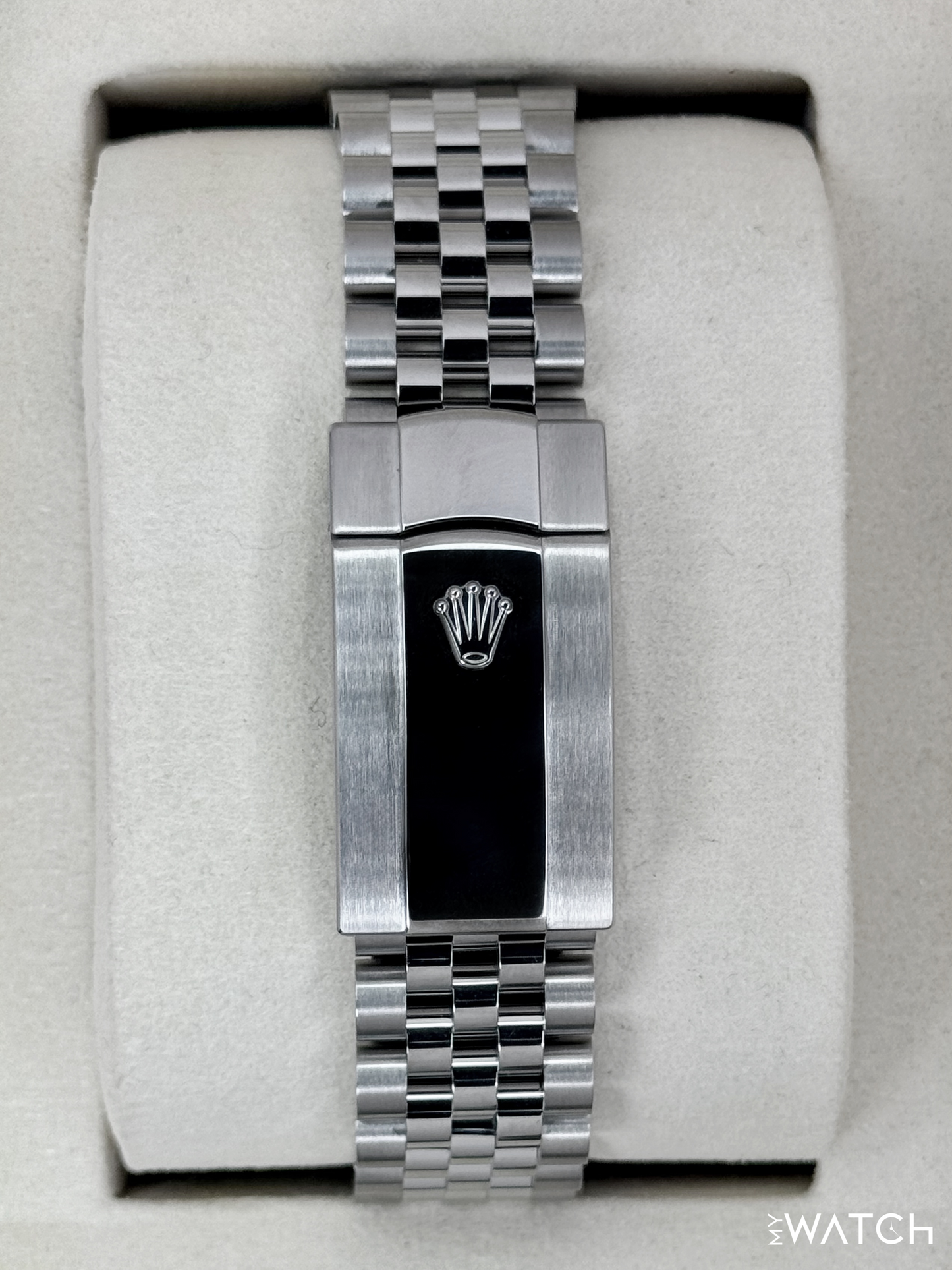 NEW 2025 Rolex Datejust 41mm 126334 Stainless Steel Jubilee Rhodium Dial