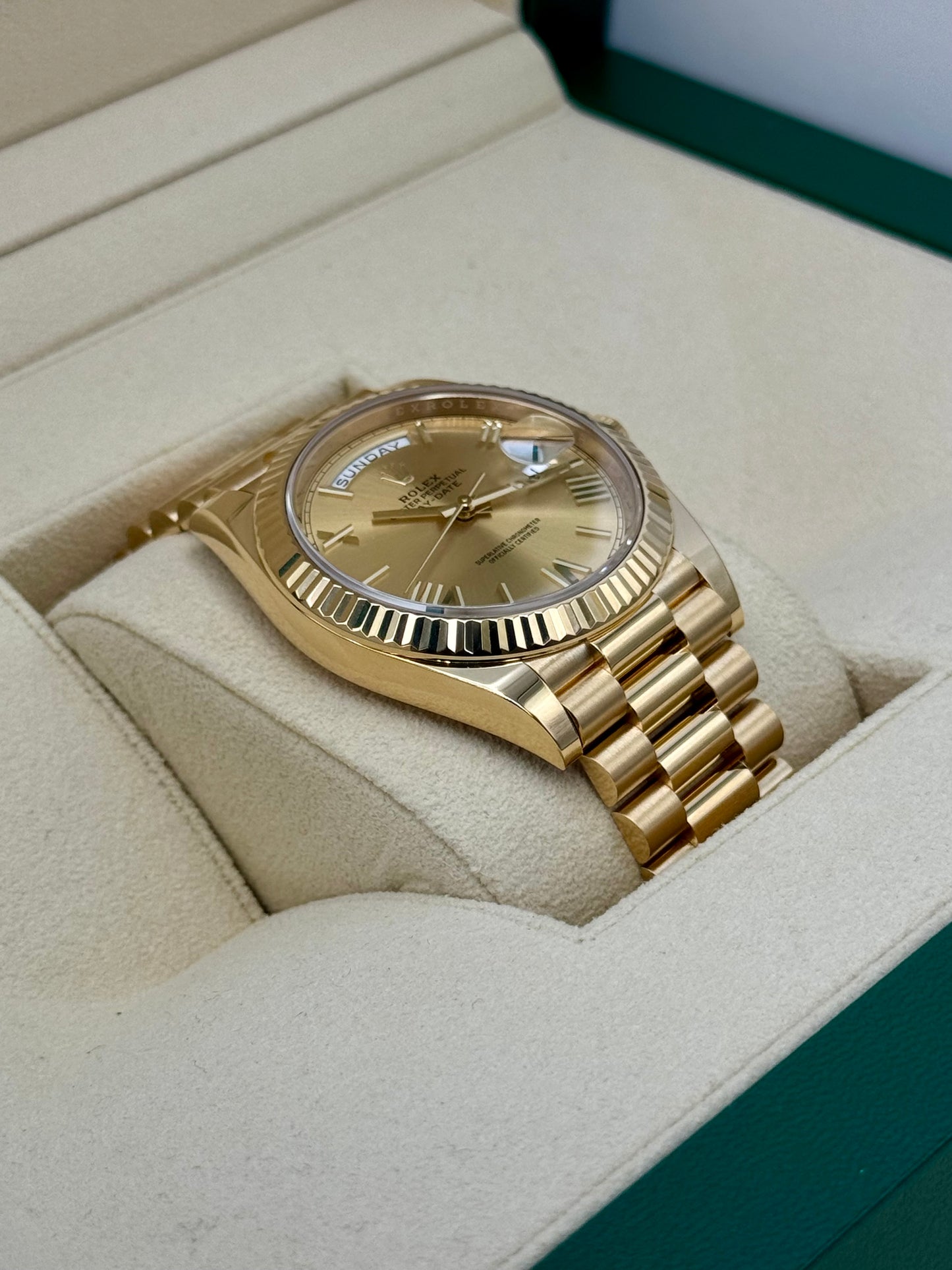 2021 Rolex Day-Date 40mm 228238 Presidential Champagne Dial