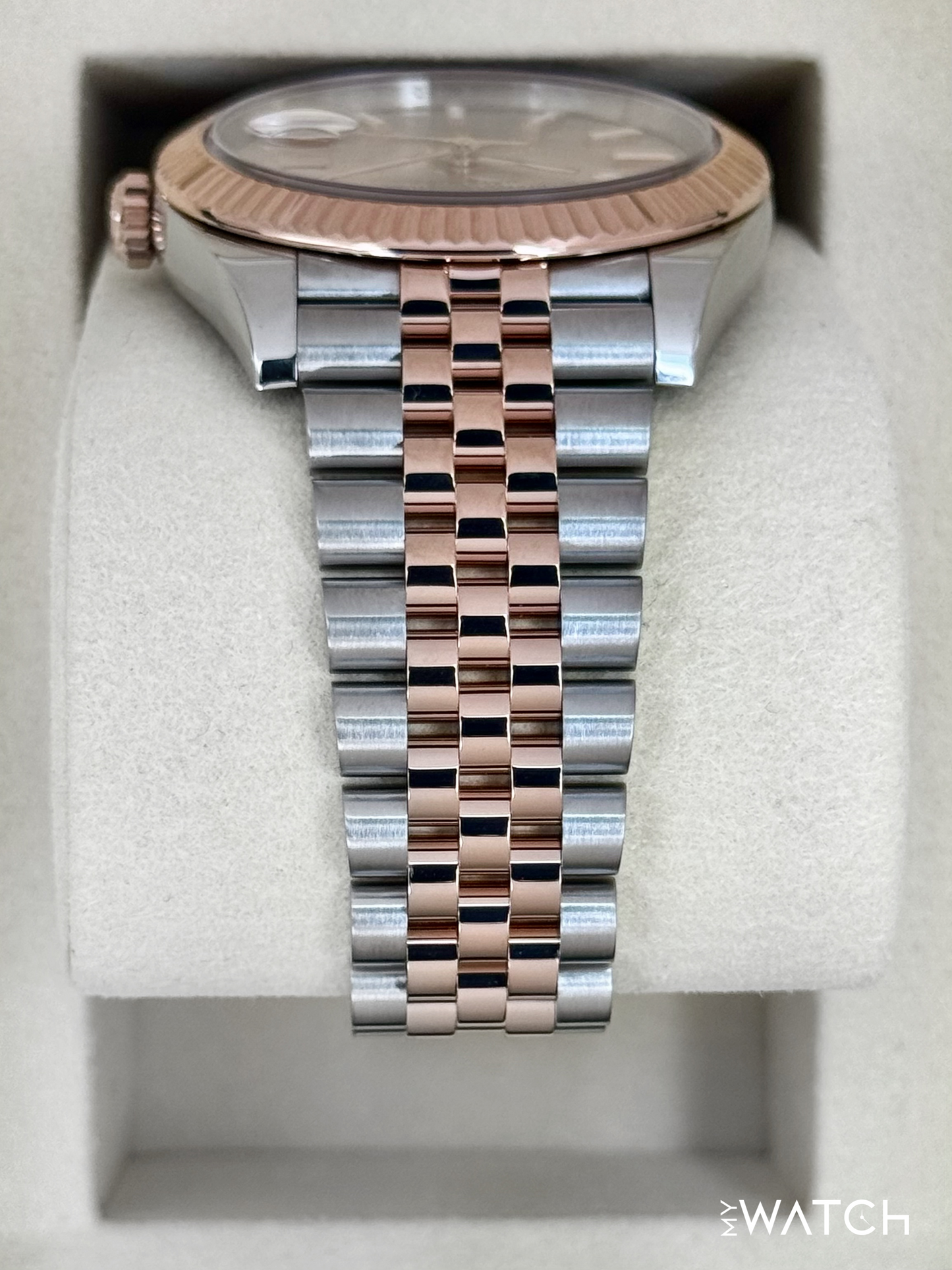 2025 Rolex Datejust 41mm 126331 Two-Tone Jubilee Sundust Dial