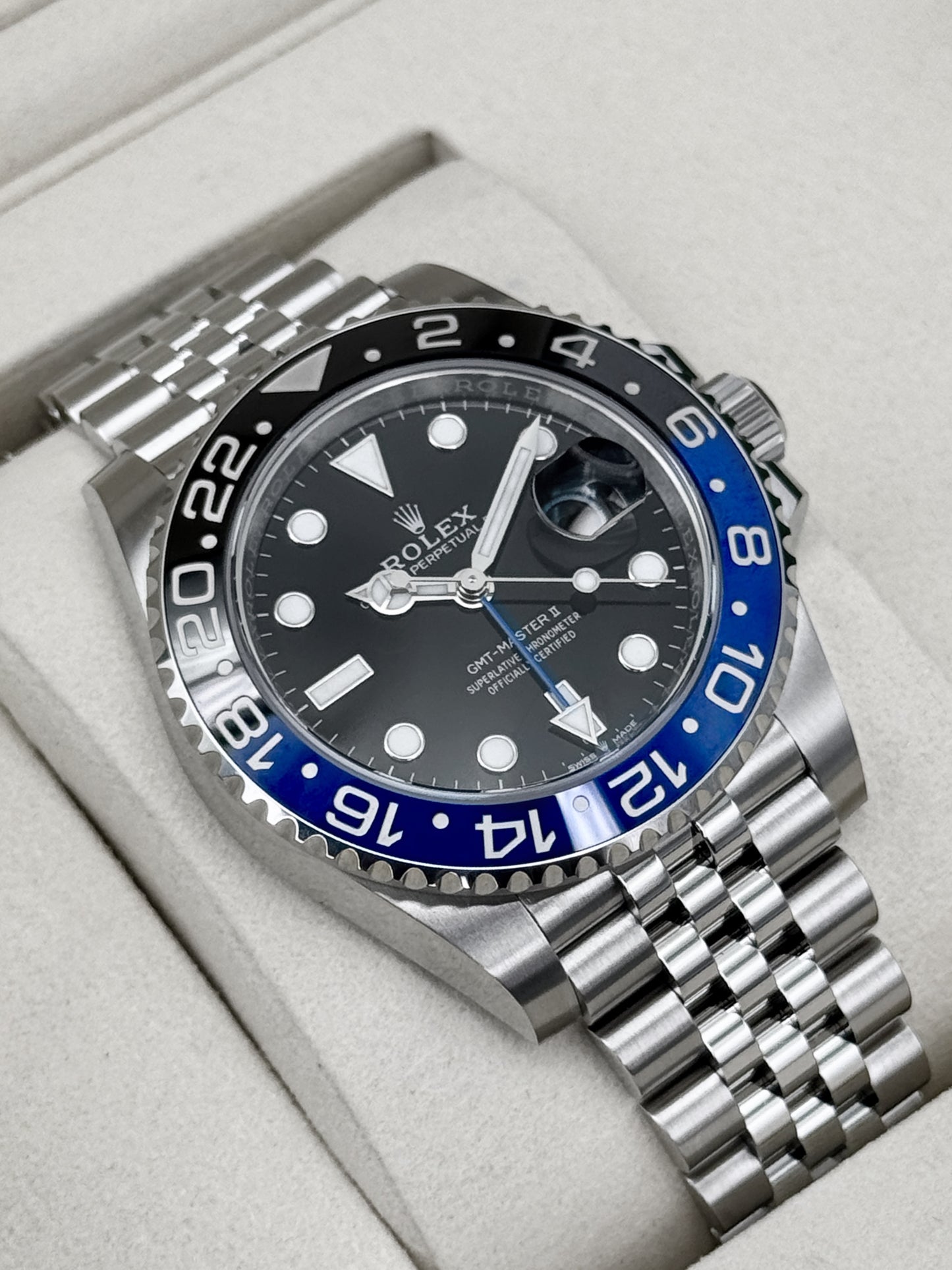 NEW 2026 Rolex GMT-Master II Batgirl 40mm 126710BLNR Jubilee (NEW STYLE CARD)