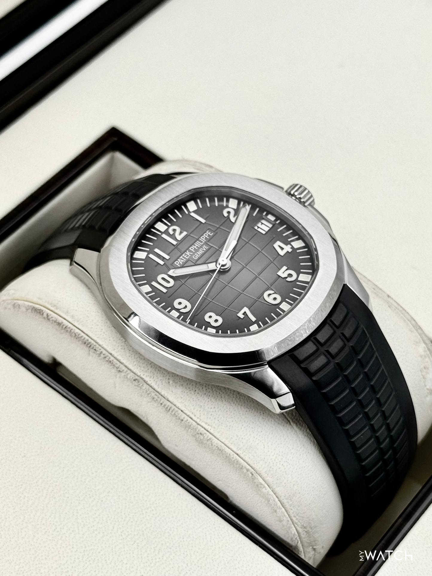2017 Patek Philippe Aquanaut 40.8mm 5167A-001 Stainless Steel Gray Dial - MyWatchLLC