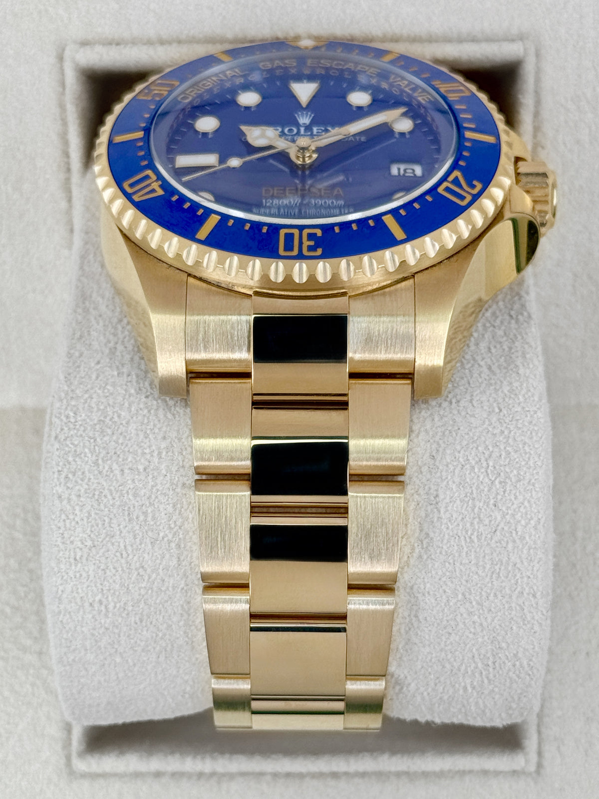 2025 Rolex Deepsea 44mm 136668LB Yellow Gold Blue Dial