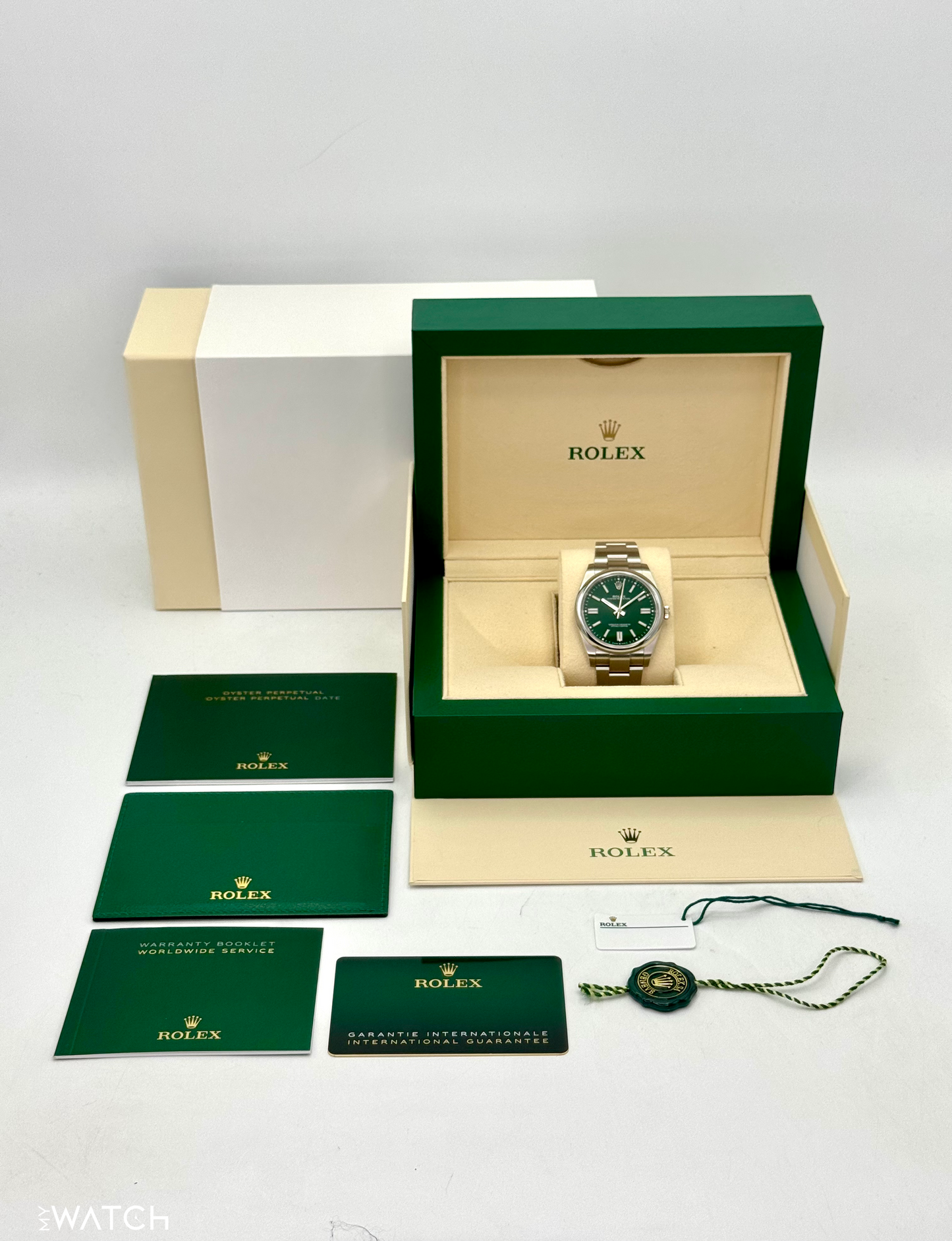 2023 Rolex Oyster Perpetual 41mm 124300 Green Dial