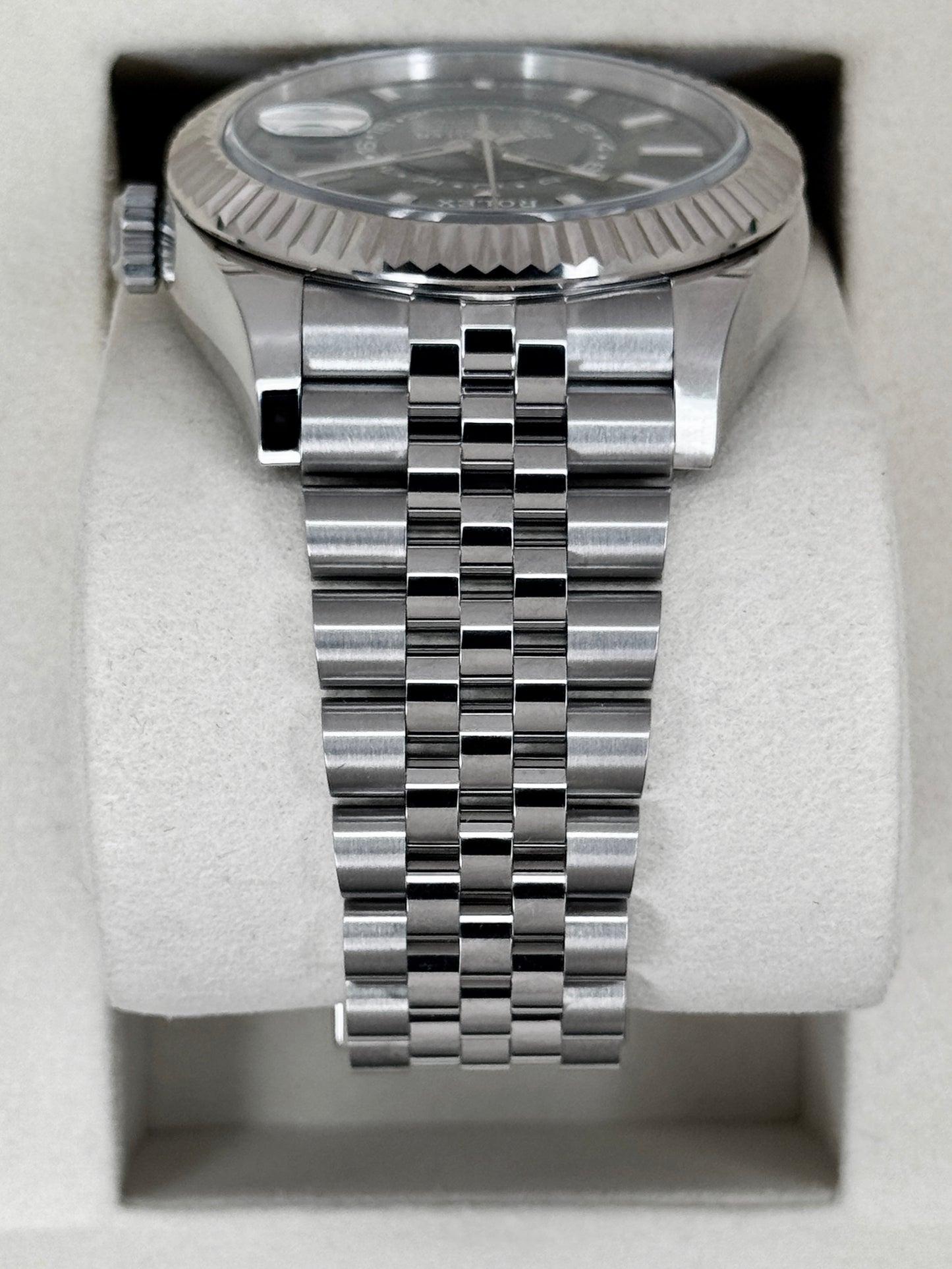 NEW 2026 Rolex Sky-Dweller 42mm 336934 Jubilee Green Dial (STICKERED)