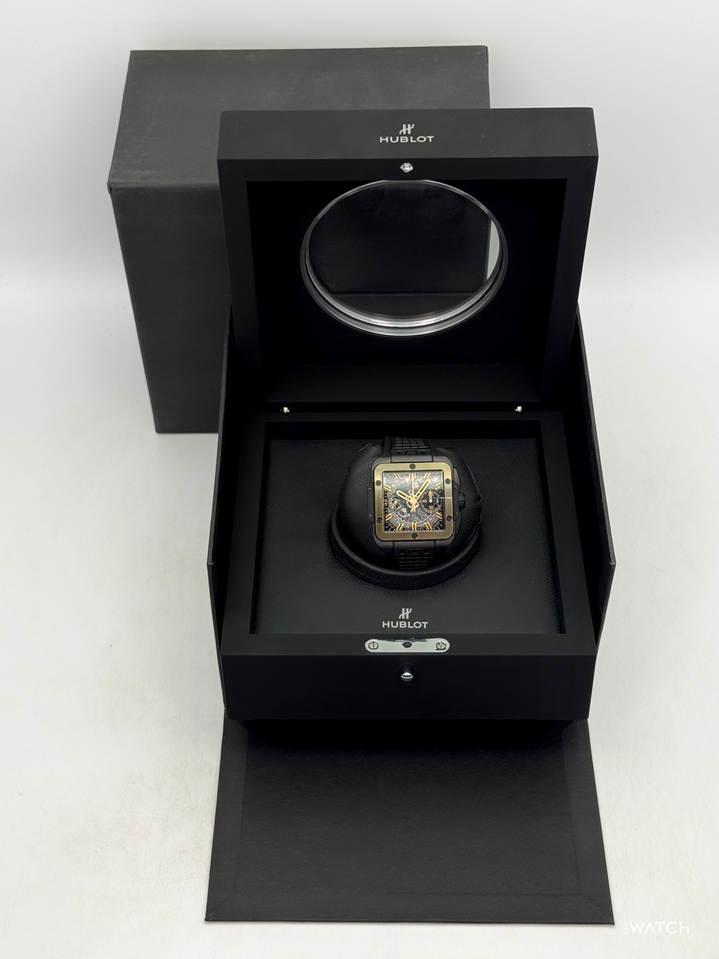 2024 Hublot Square Bang Unico Magic Gold 42mm 821.CM.0130.RX Ceramic