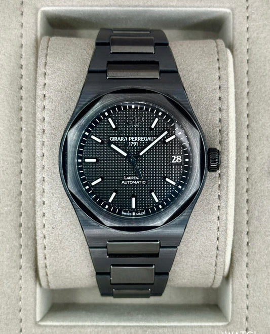 2022 Girard-Perregaux Laureato 42mm 81010-32-631-32A Ceramic Black Dial - MyWatchLLC