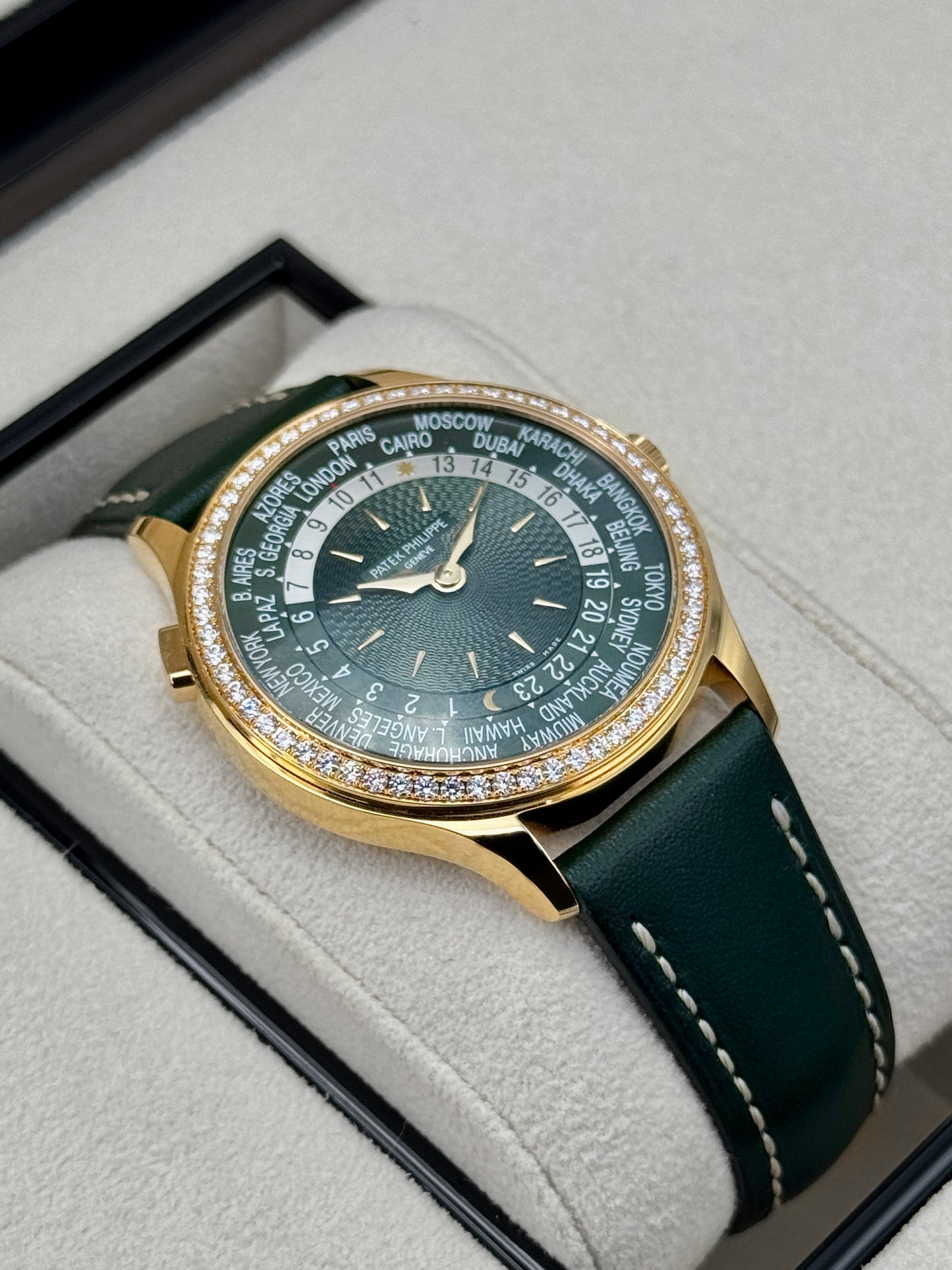 NEW 2026 Patek Philippe World Time Complications 36mm 7130R Rose Gold Green Dial