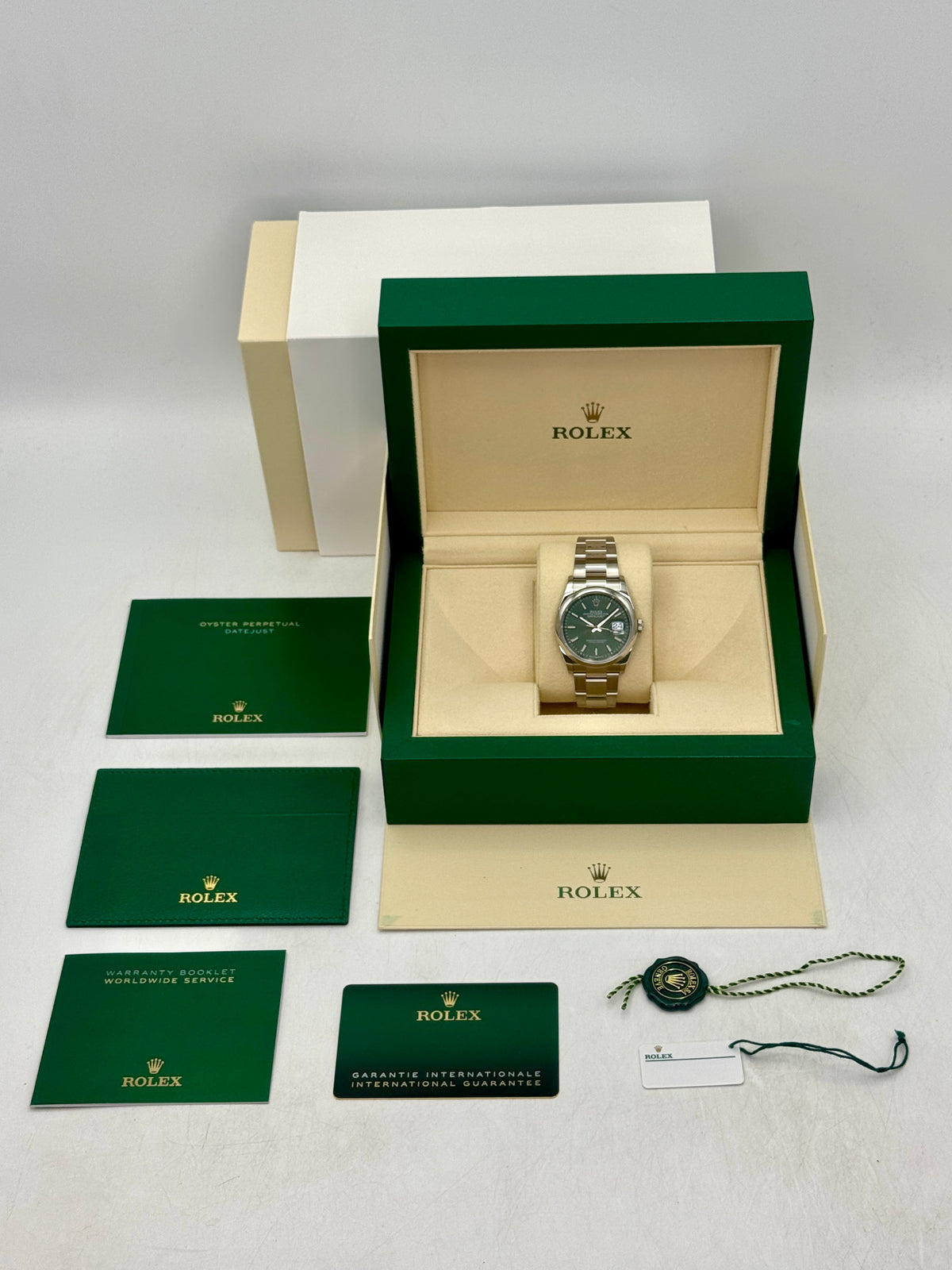 2024 Rolex Datejust 36mm 126200 Oyster Mint Green Dial