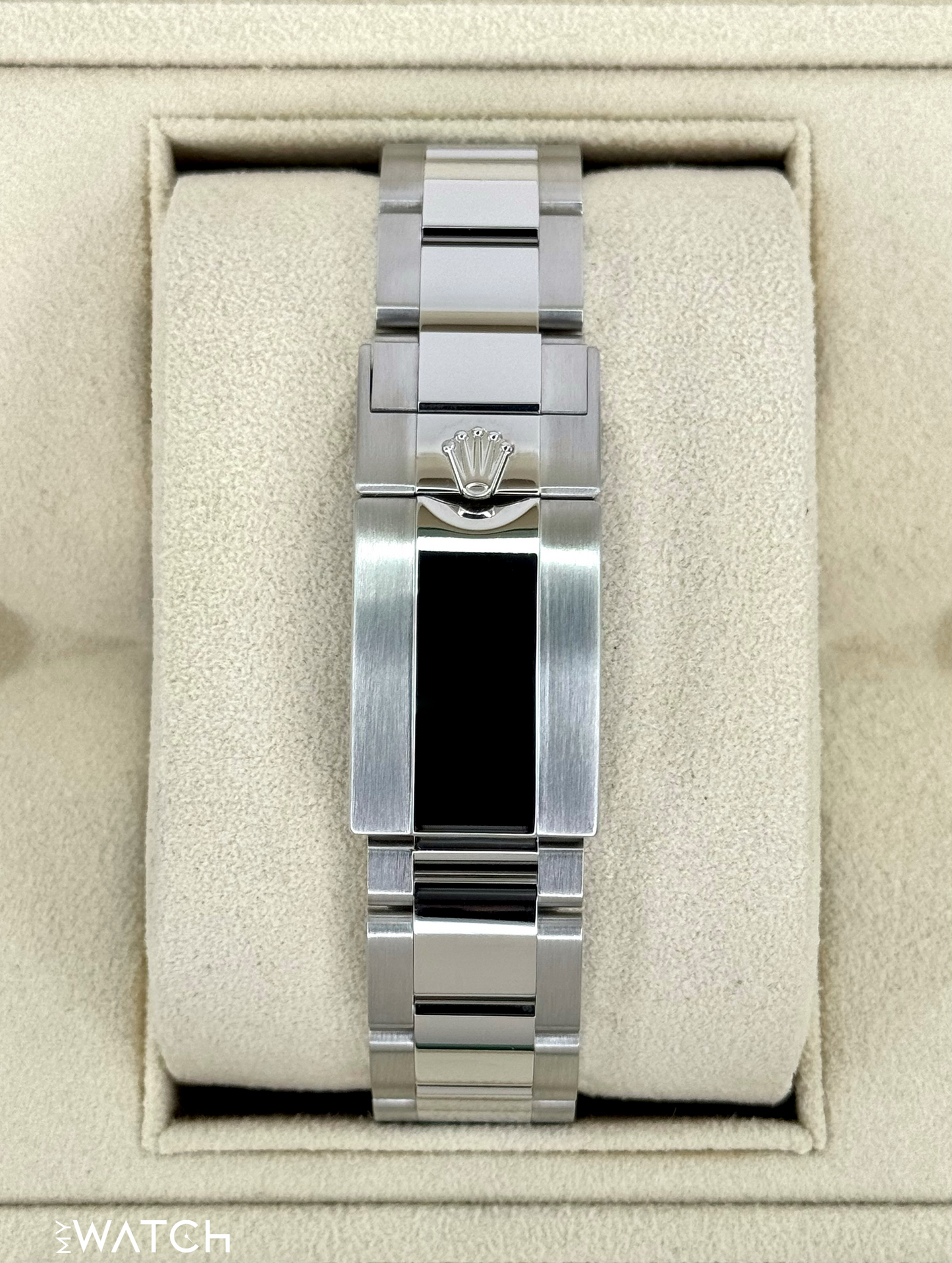 2022 Rolex Daytona 40mm 116506 Platinum Ice Blue Diamond Dial