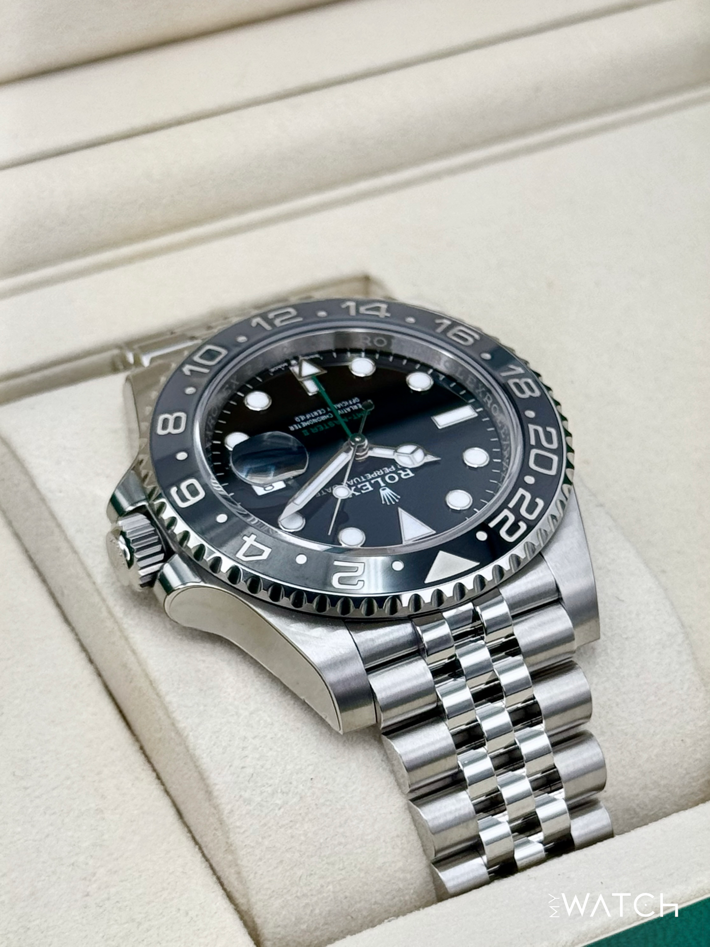 NEW 2025 Rolex GMT-Master II "Bruce Wayne" 40mm 126710GRNR Jubilee (STICKERED)