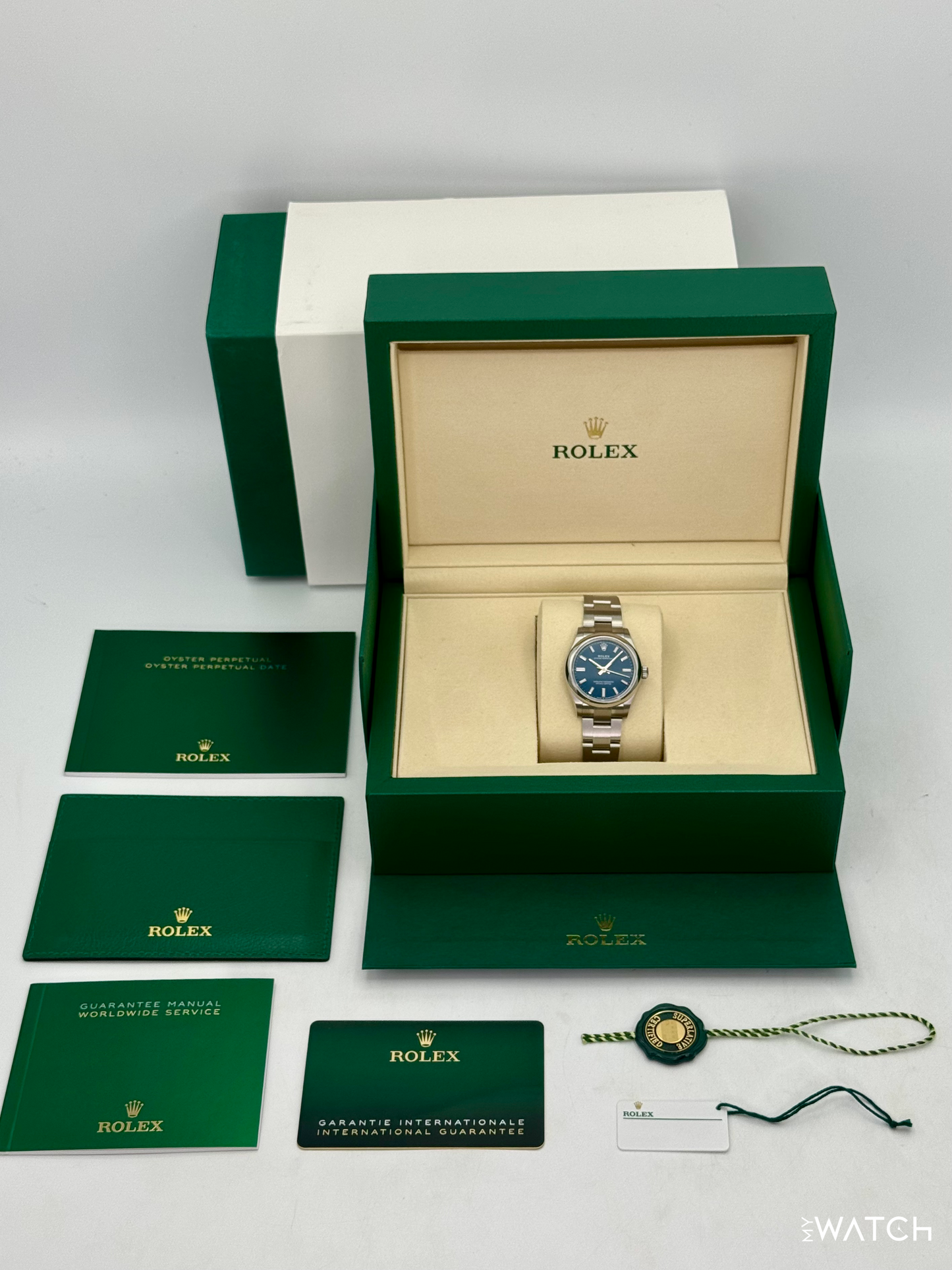 NEW 2026 Rolex Oyster Perpetual 31mm 277200 Med Blue Dial