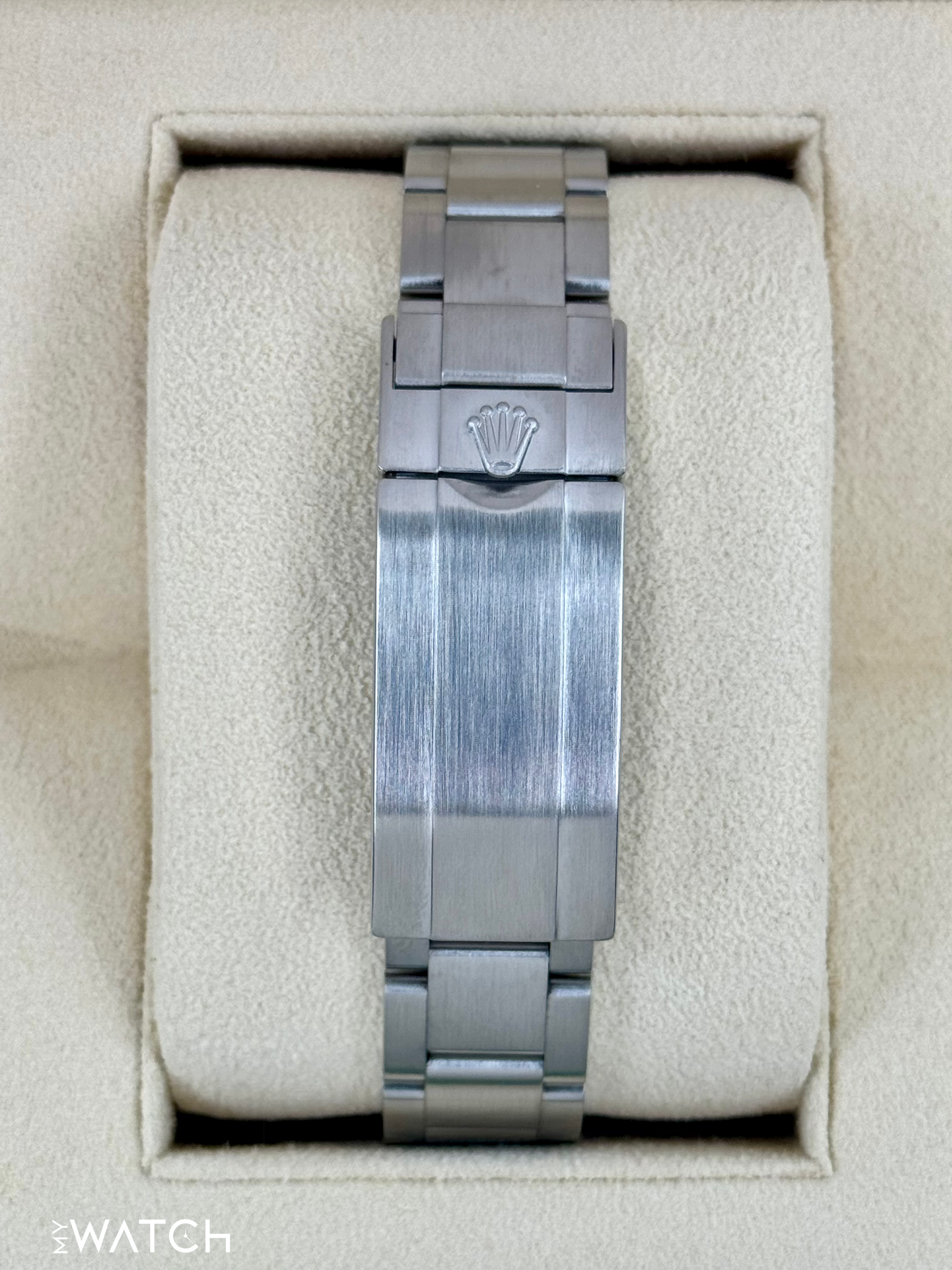 2016 Rolex Submariner “Hulk” 40mm 116610LV Green Dial - MyWatchLLC