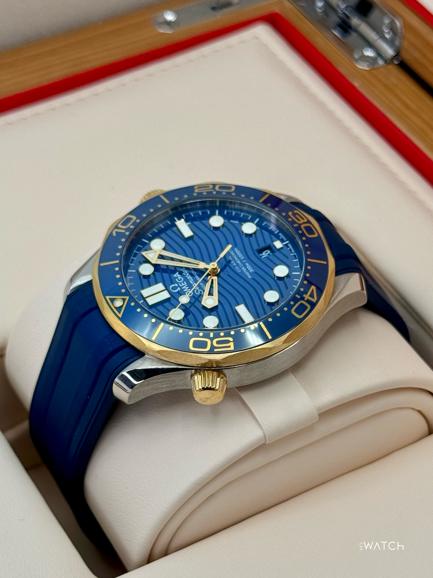 2024 Omega Seamaster Diver 300M 42mm 210.22.42.20.03.001 Blue Dial