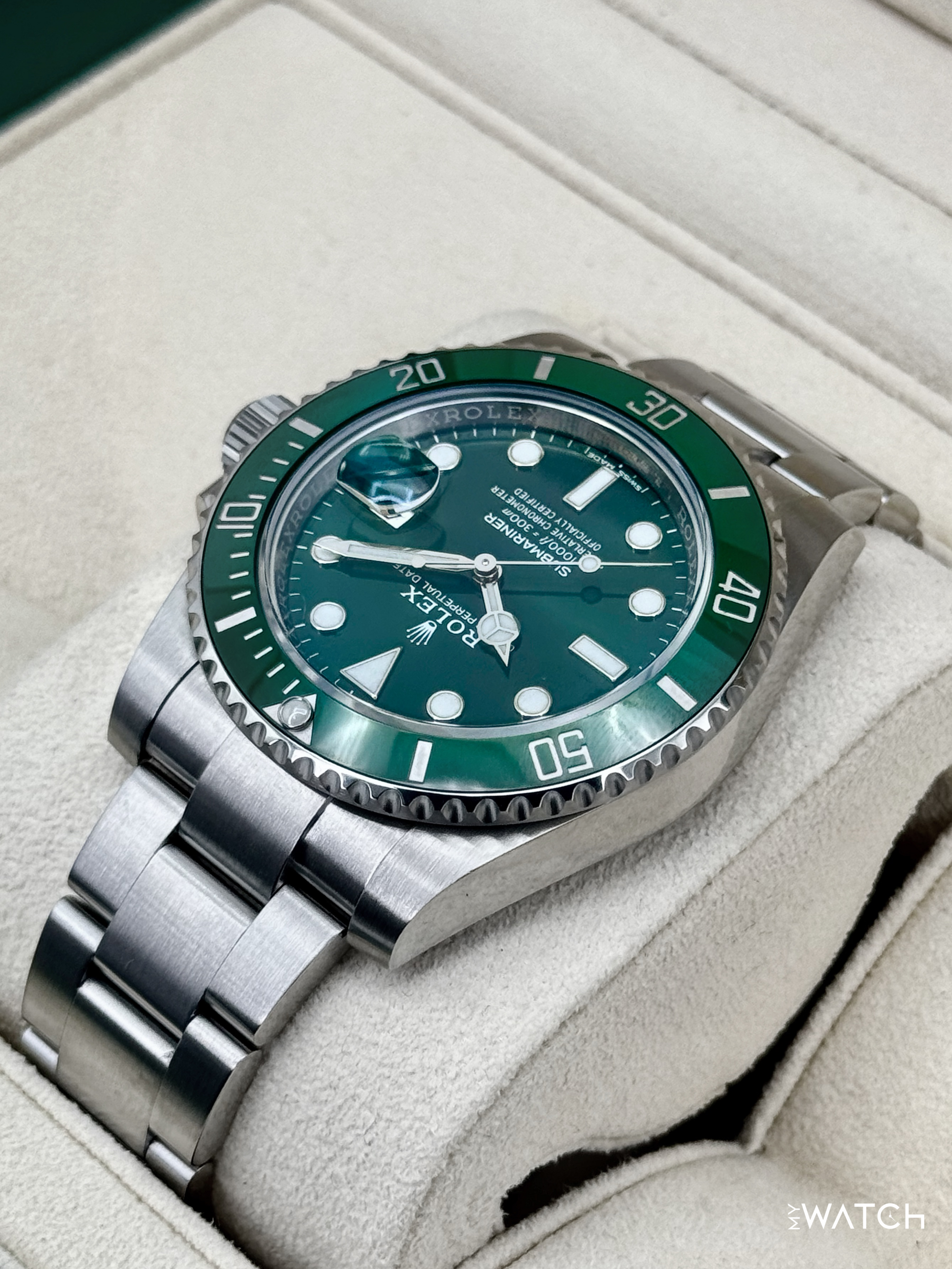 2020 Rolex Submariner “Hulk” 40mm 116610LV Green Dial (Green Card) - MyWatchLLC