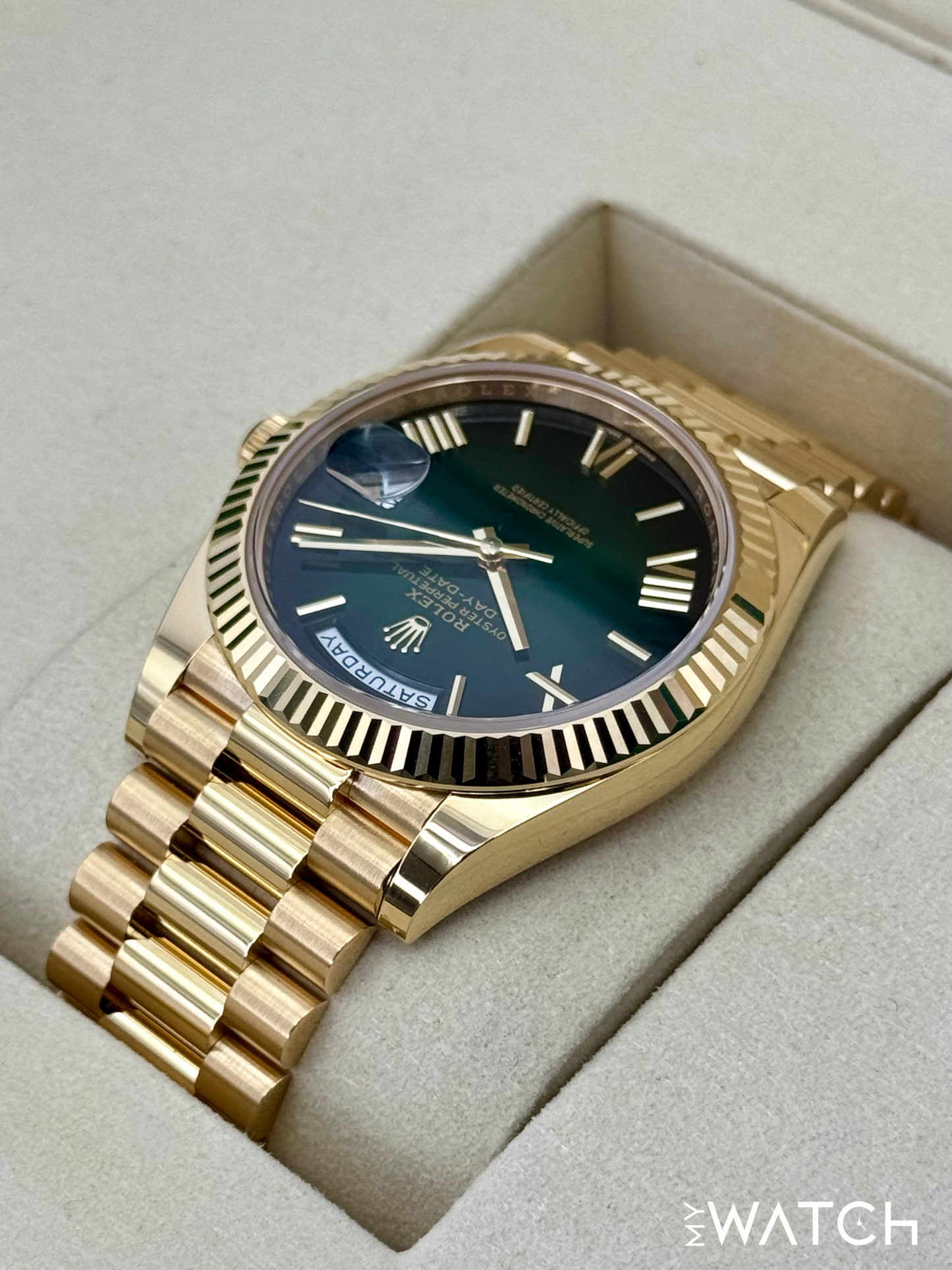 NEW 2025 Rolex Day-Date 40mm 228238 Presidential Green Ombre Dial
