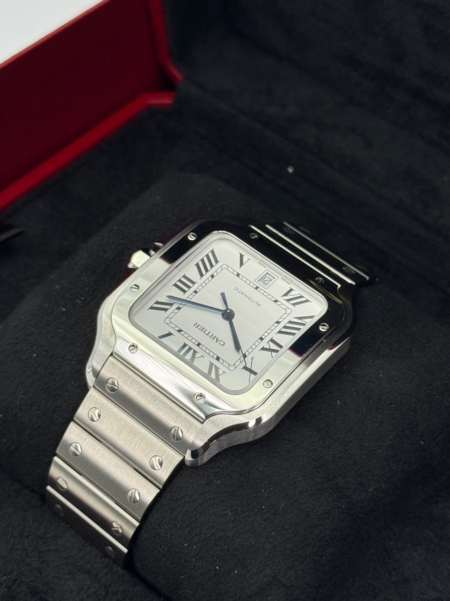 NEW 2026 Cartier Santos De Cartier 39mm WSSA0018 Stainless Steel White Dial