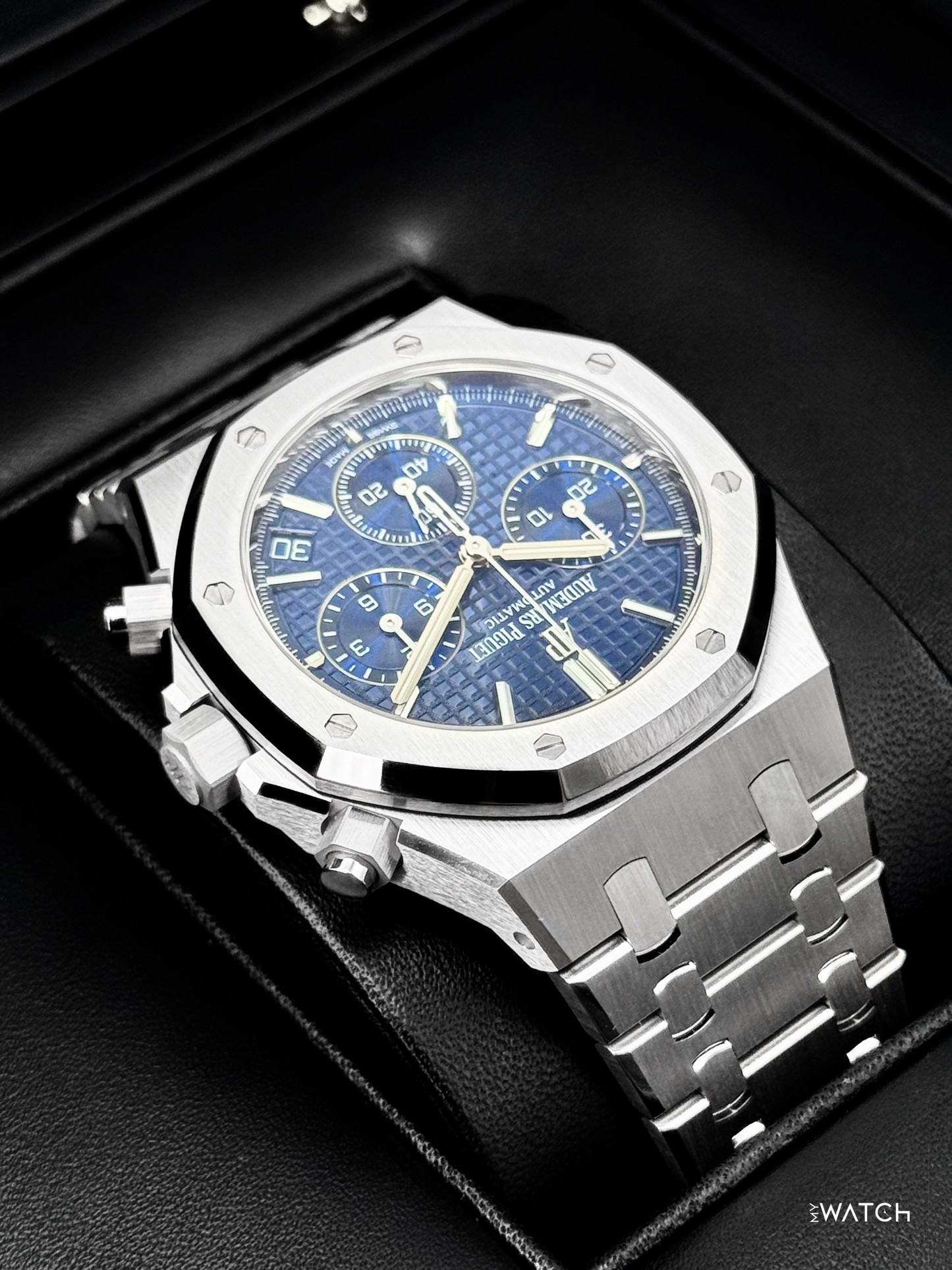 NEW 2021 Audemars Piguet  Royal Oak 41mm 26239BC Blue Dial - MyWatchLLC
