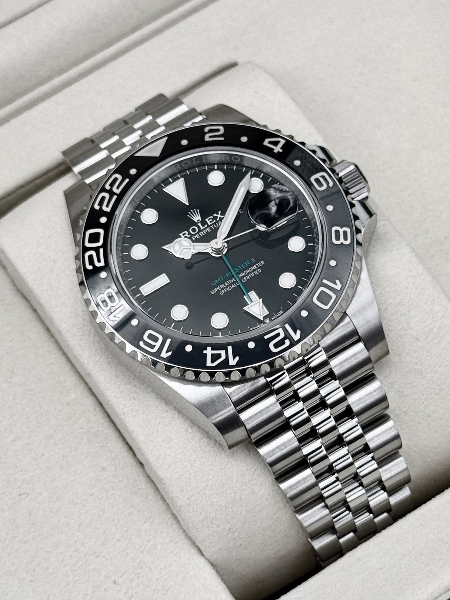 NEW 2026 Rolex GMT-Master II Bruce Wayne 40mm 126710GRNR Jubilee (NEW STYLE CARD)