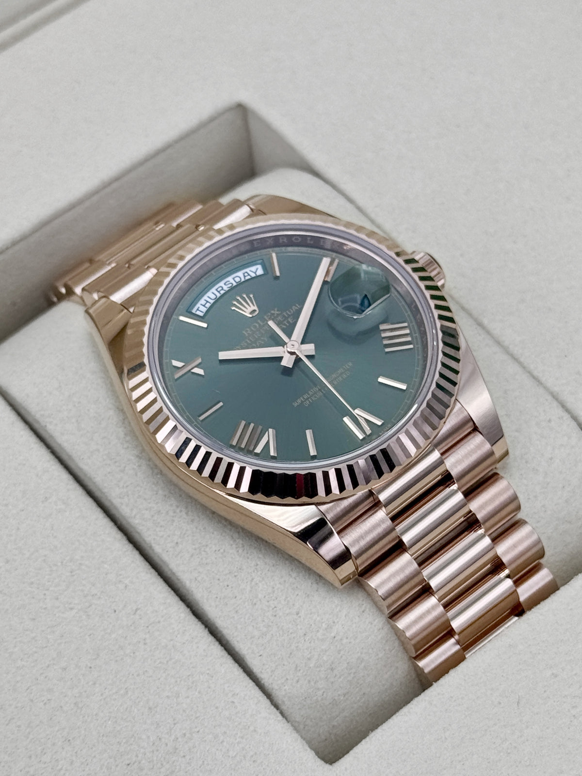 NEW 2026 Rolex Day-Date 40mm 228235 Presidential Rose Gold Olive Green Dial (NEW STYLE CARD)