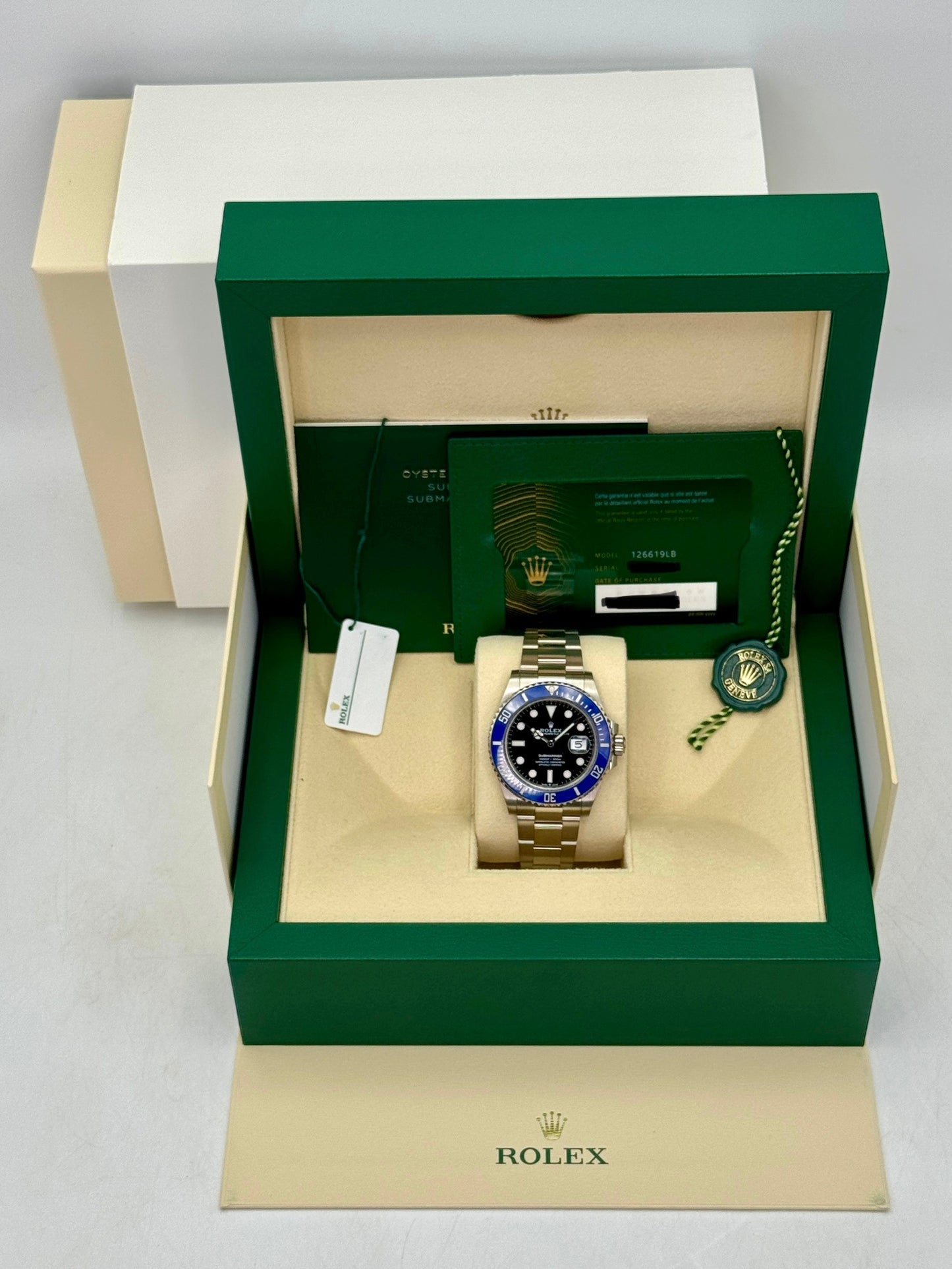 2025 Rolex Submariner “Cookie Monster ” 41mm 126619LB White Gold Black Dial
