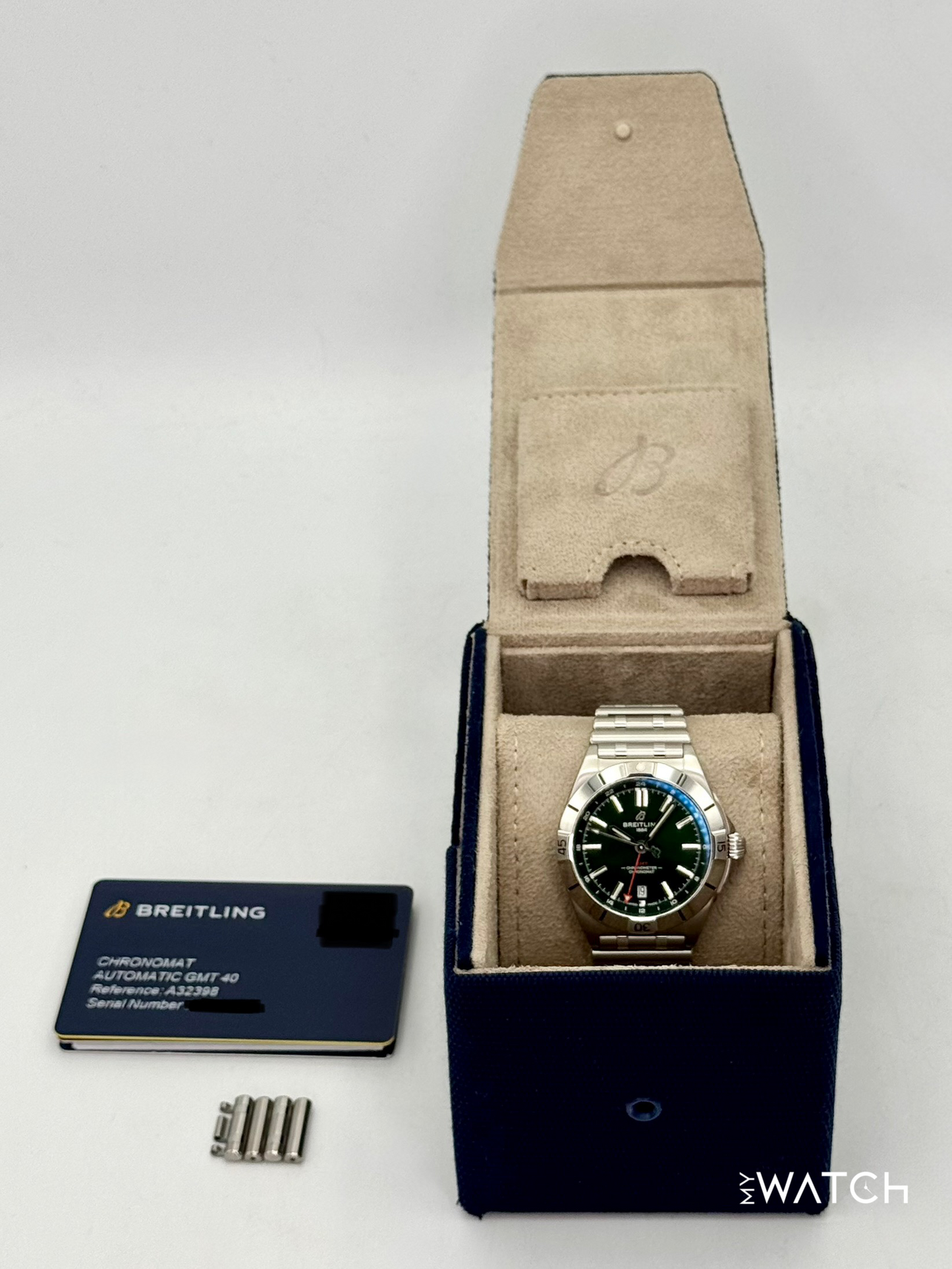 2023 Breitling Chronomat GMT 40mm A32398 Stainless Steel Green Dial