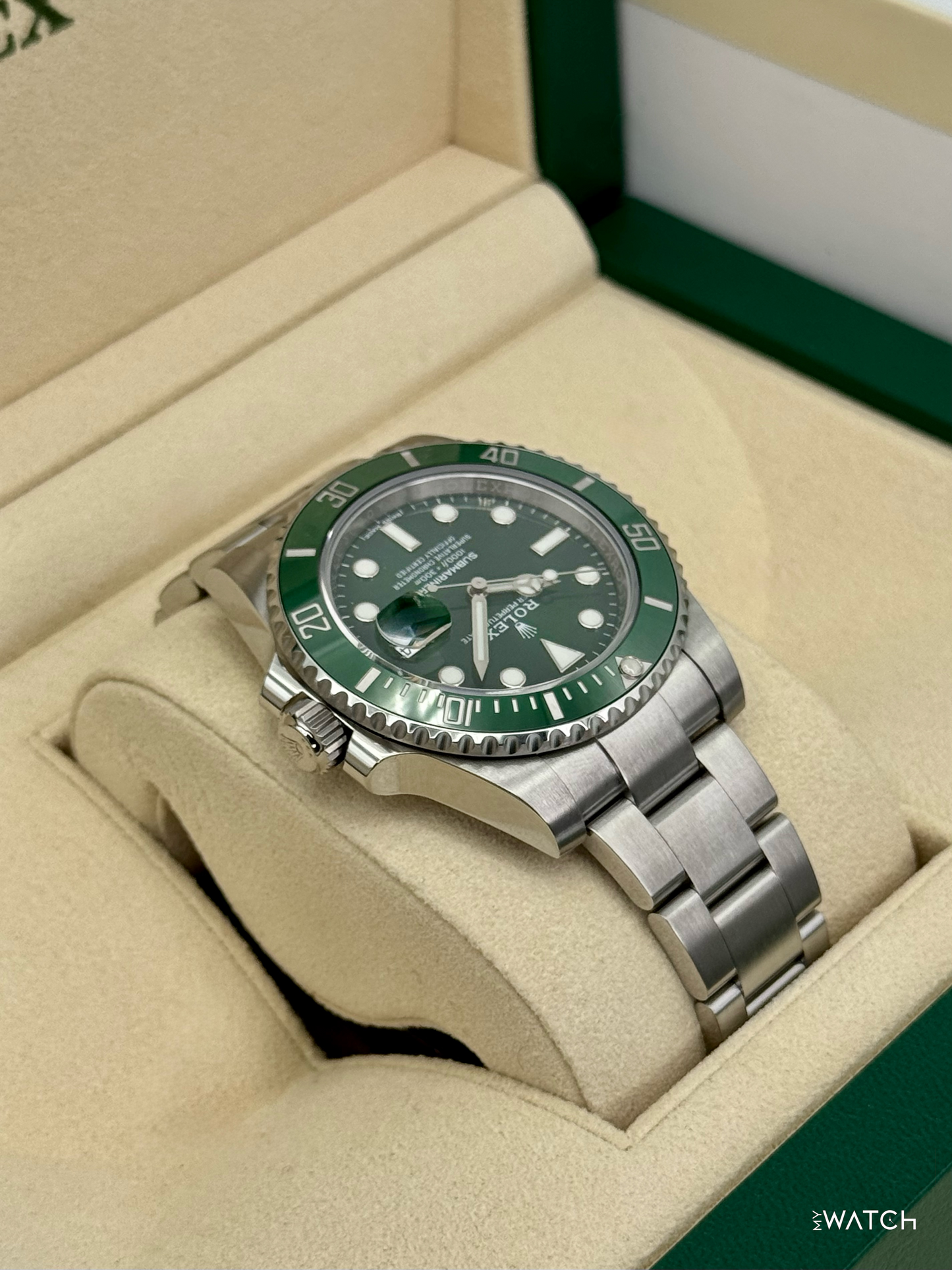 2019 Rolex Submariner “Hulk” 40mm 116610LV Green Dial