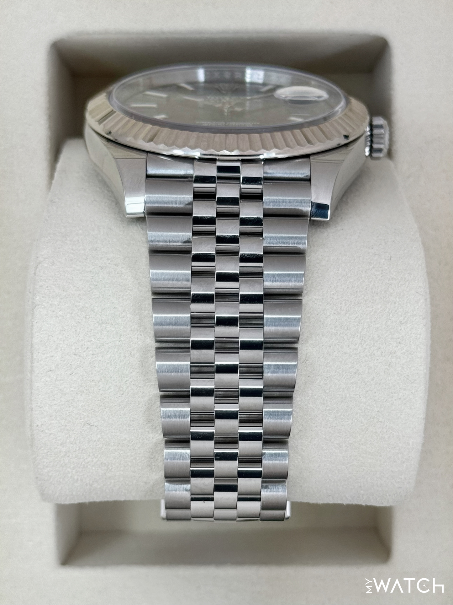 NEW 2025 Rolex Datejust 41mm 126334 Stainless Steel Jubilee Rhodium Dial