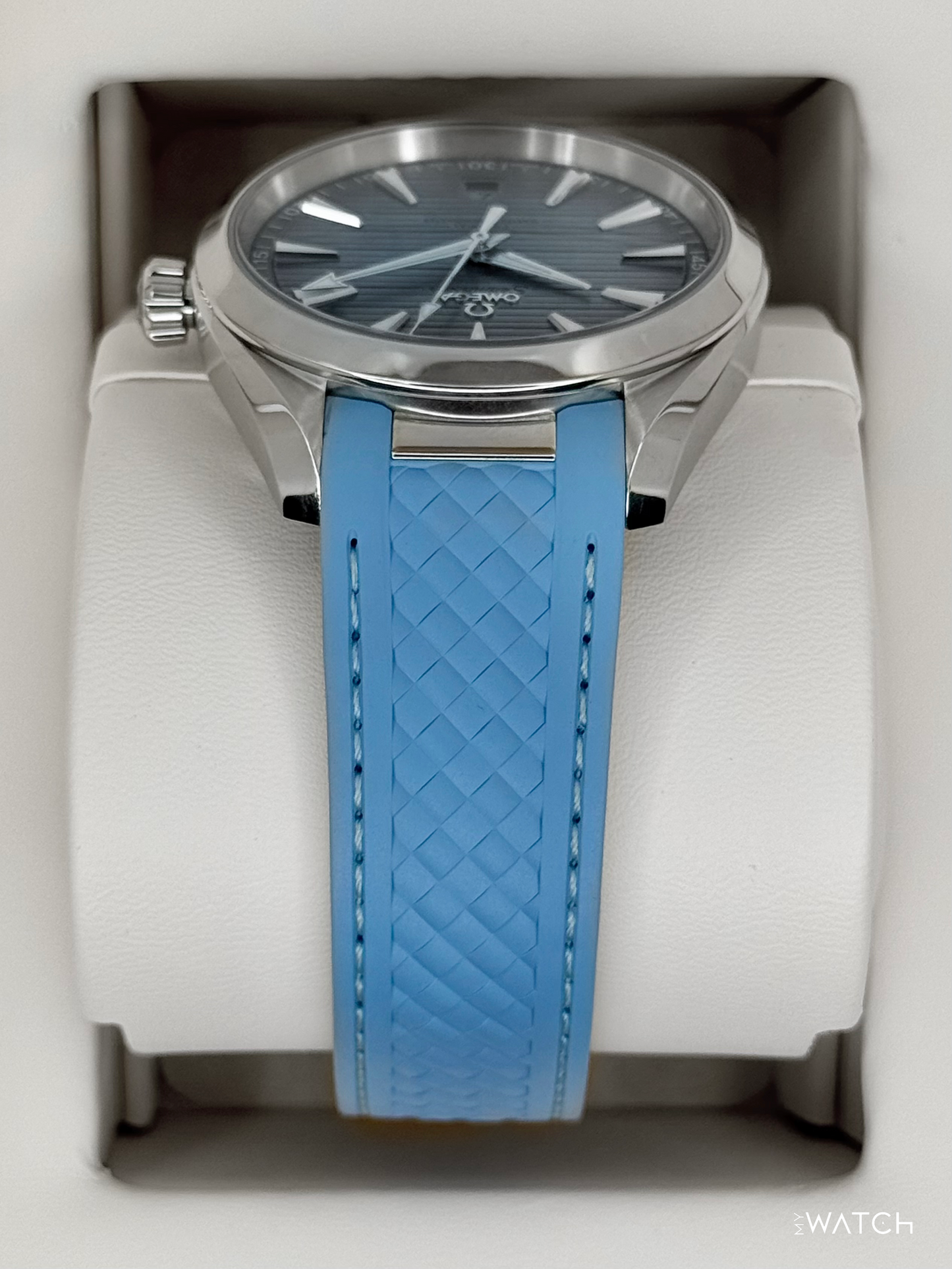 Omega Terra Co-axial Master Chronometer 41mm 220.12.41.21.03.008 Blue Dial
