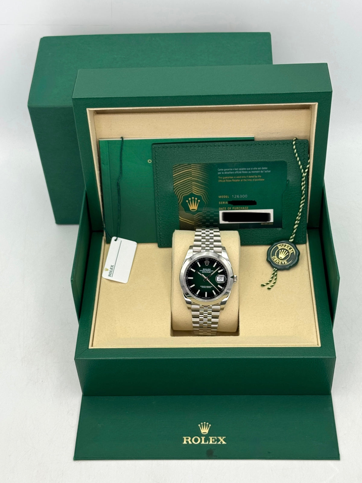 NEW 2026 Rolex Datejust 41mm 126300 Stainless Steel Jubilee Green Ombre Dial