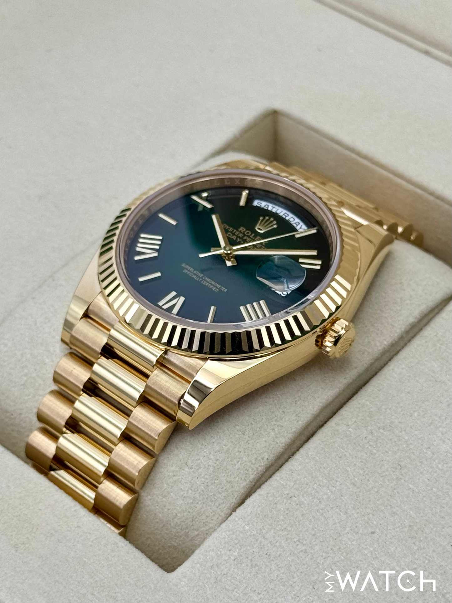 NEW 2025 Rolex Day-Date 40mm 228238 Presidential Green Ombre Dial