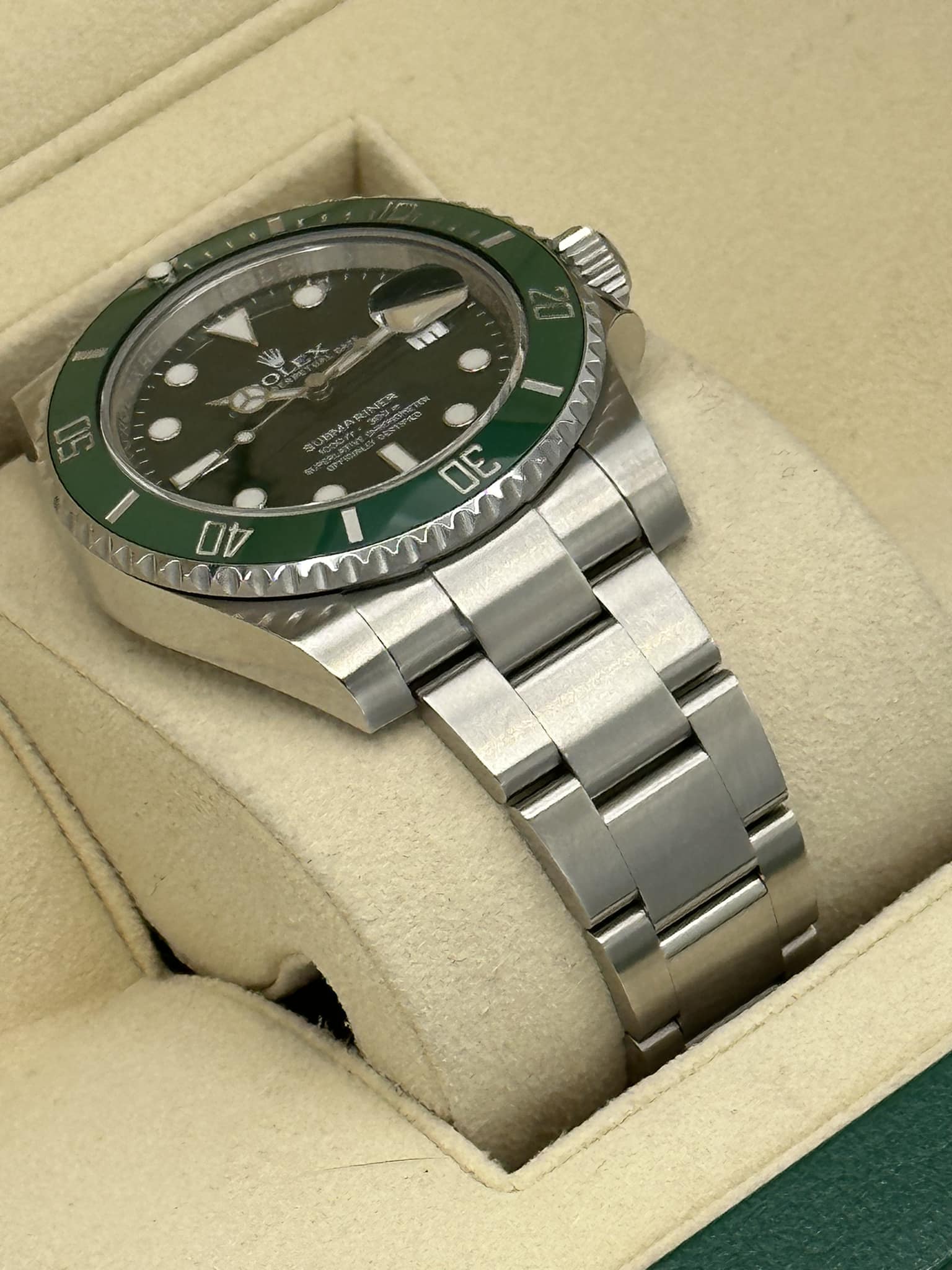 2016 Rolex Submariner "Hulk" 116610LV Stainless Steel Green Dial - MyWatchLLC