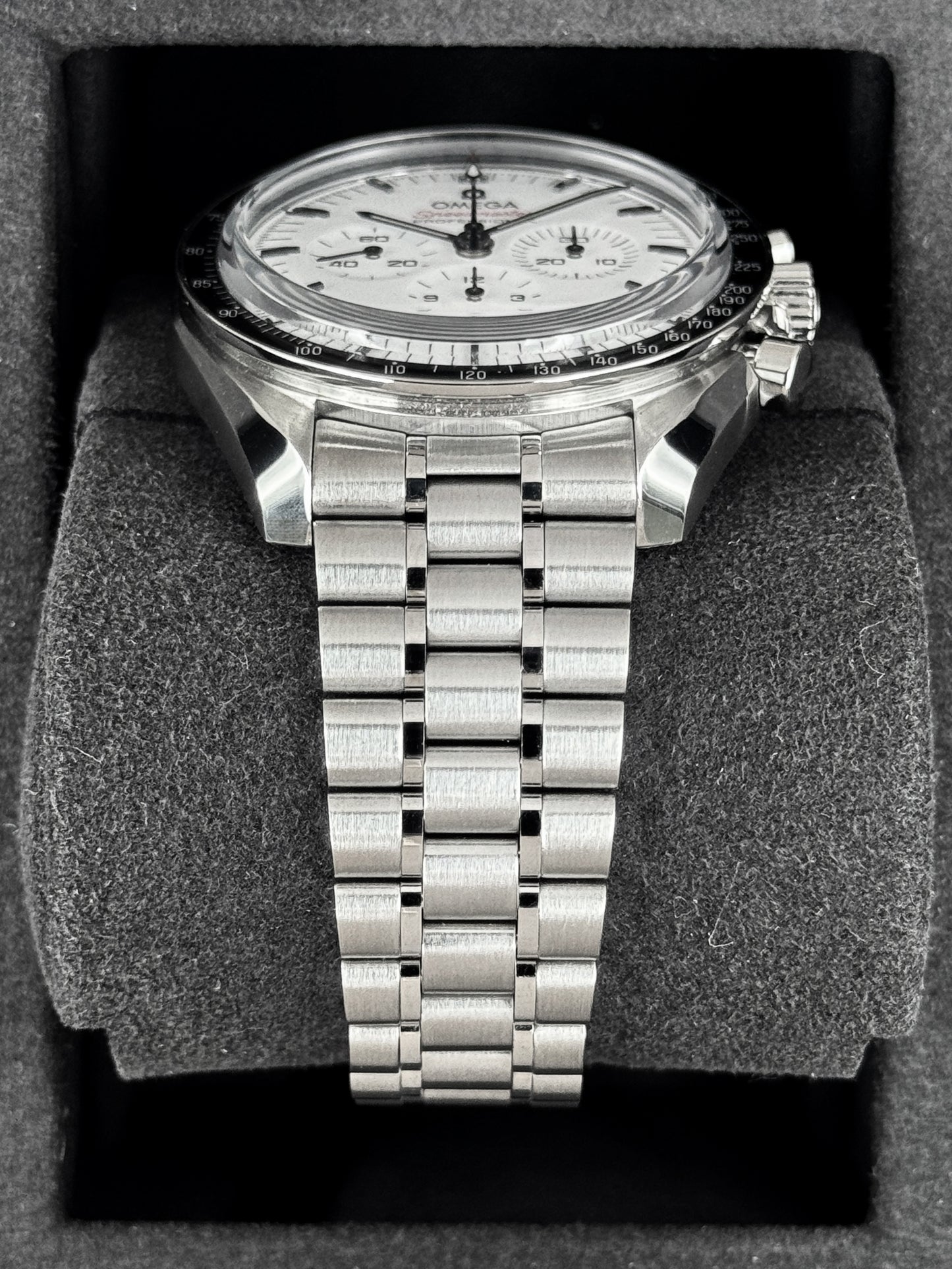 2026 Omega Speedmaster Moonwatch Pro 42mm 310.30.42.50.04.001 White Dial