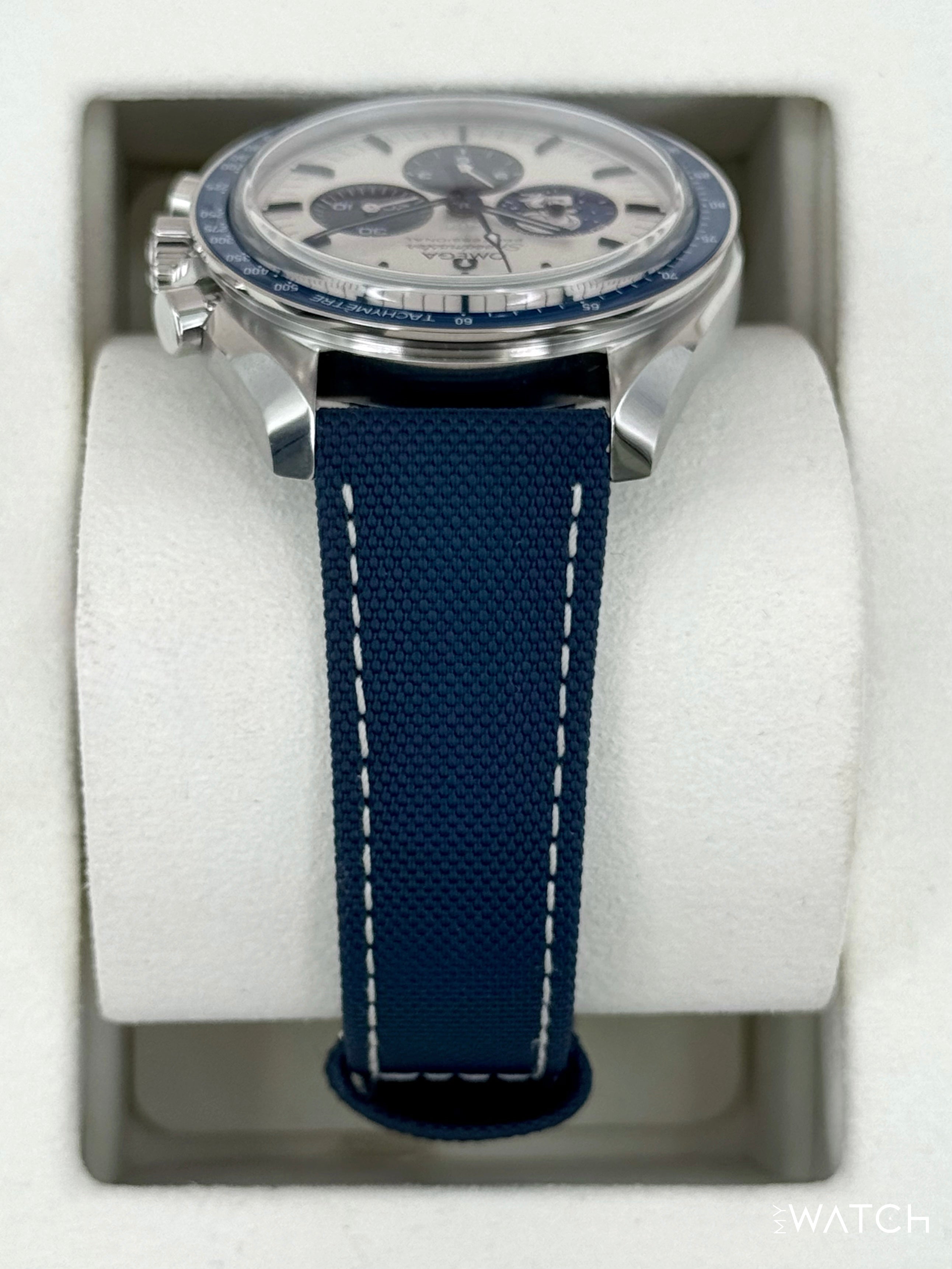 NEW 2026 Omega Speedmaster Silver Snoopy Award 310.32.42.50.02.001