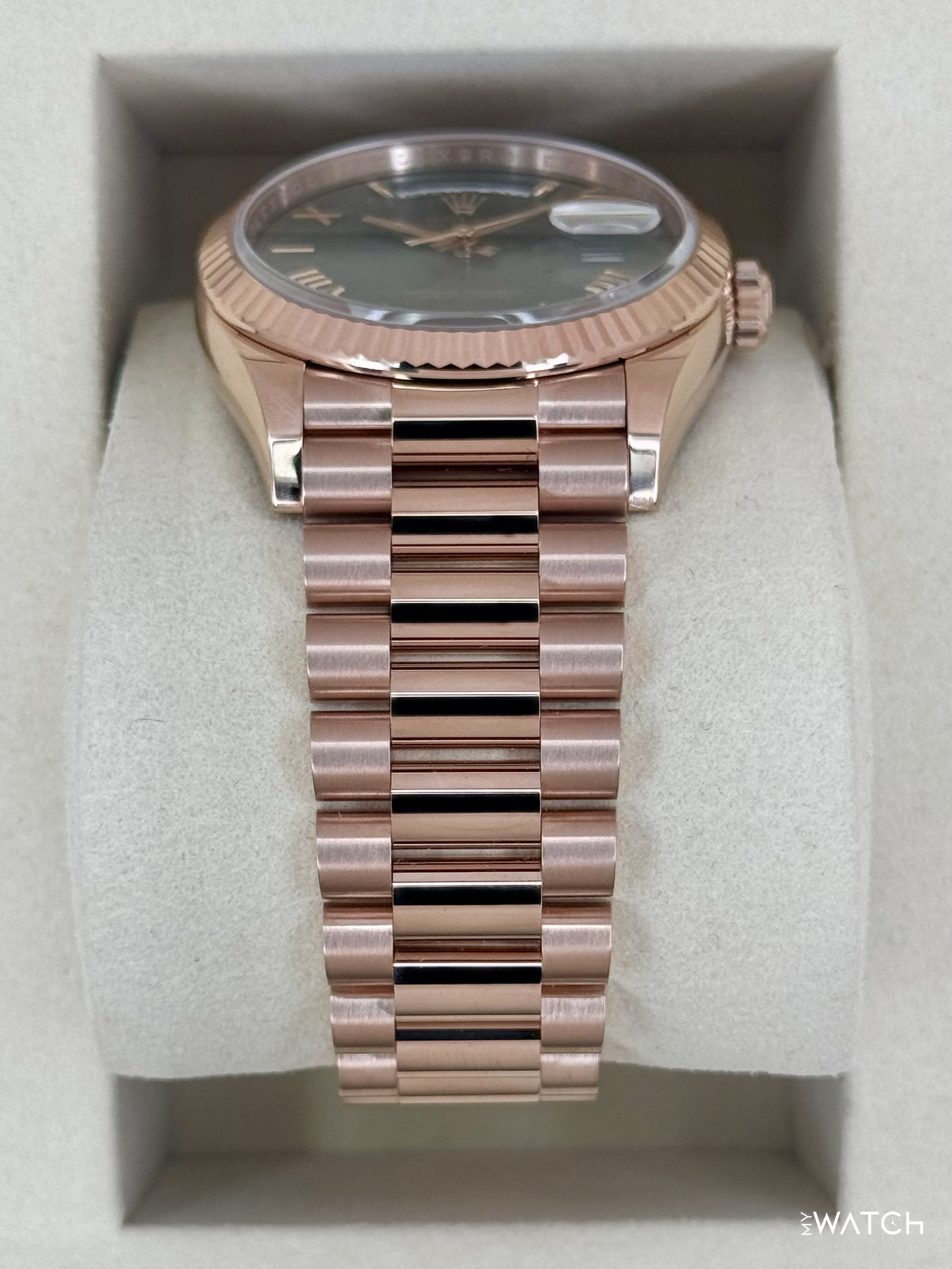 NEW 2026 Rolex Day-Date 36mm 128235 Presidential Rose Gold Olive Green Dial