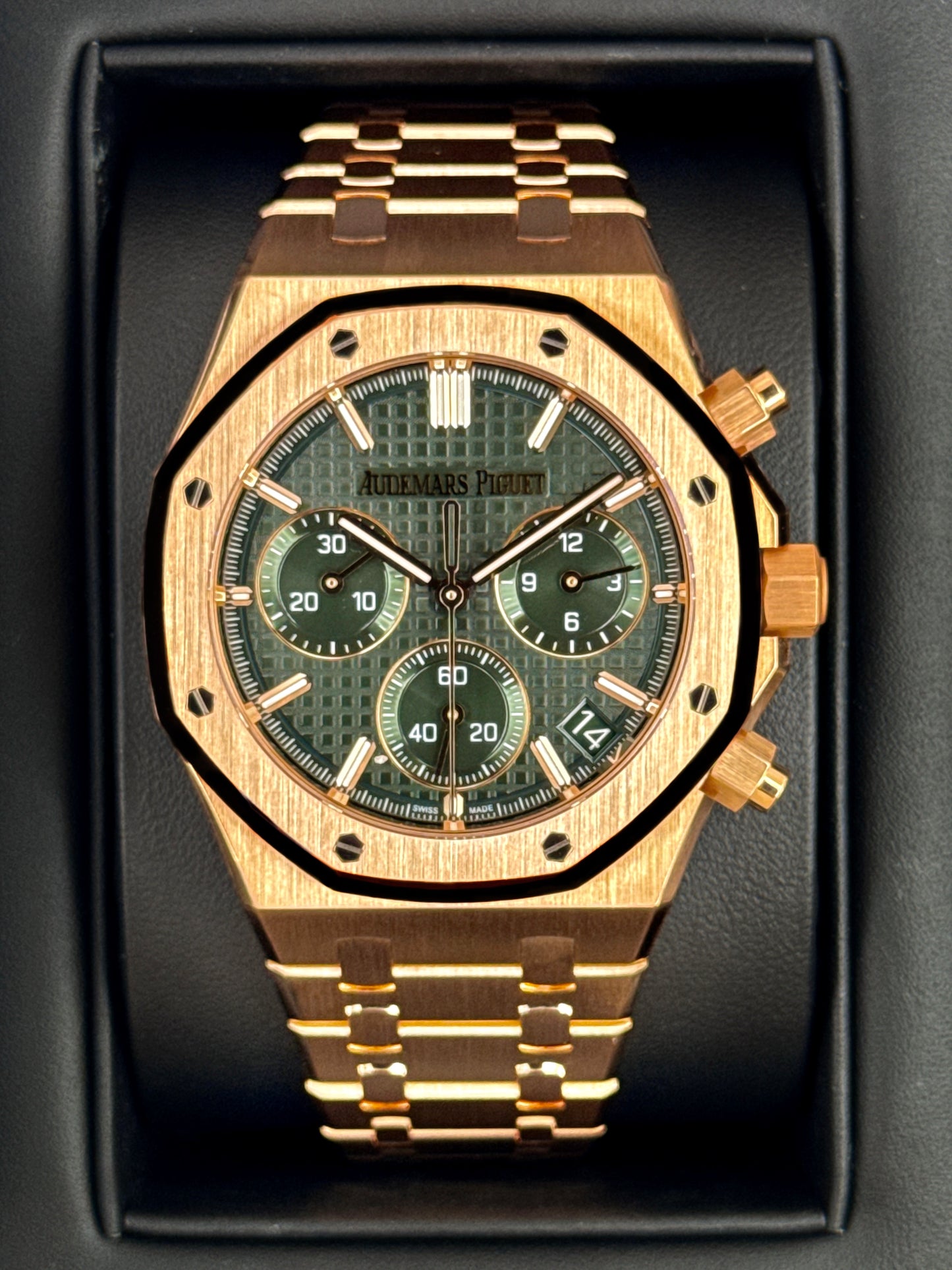 2024 Audemars Piguet Royal Oak Chronograph 41mm 26240OR Green Dial