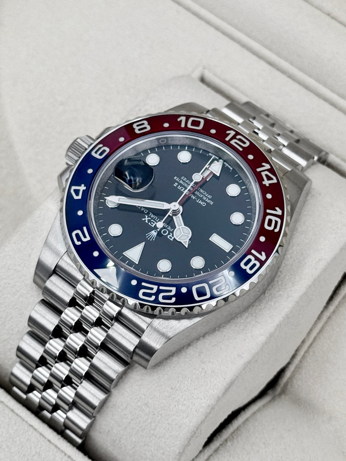 2022 Rolex GMT-Master II Pepsi 40mm 126710BLRO Jubilee