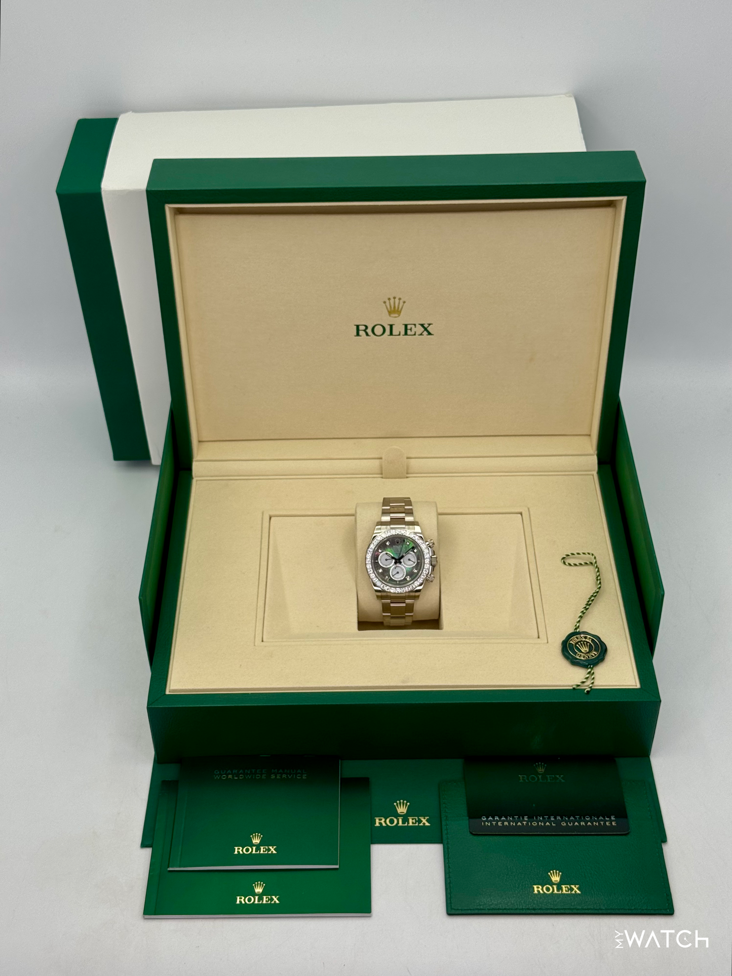 NEW 2025 Rolex Daytona 40mm 126579RBR Mother of Pearl Diamond Dial (STICKERED) - MyWatchLLC