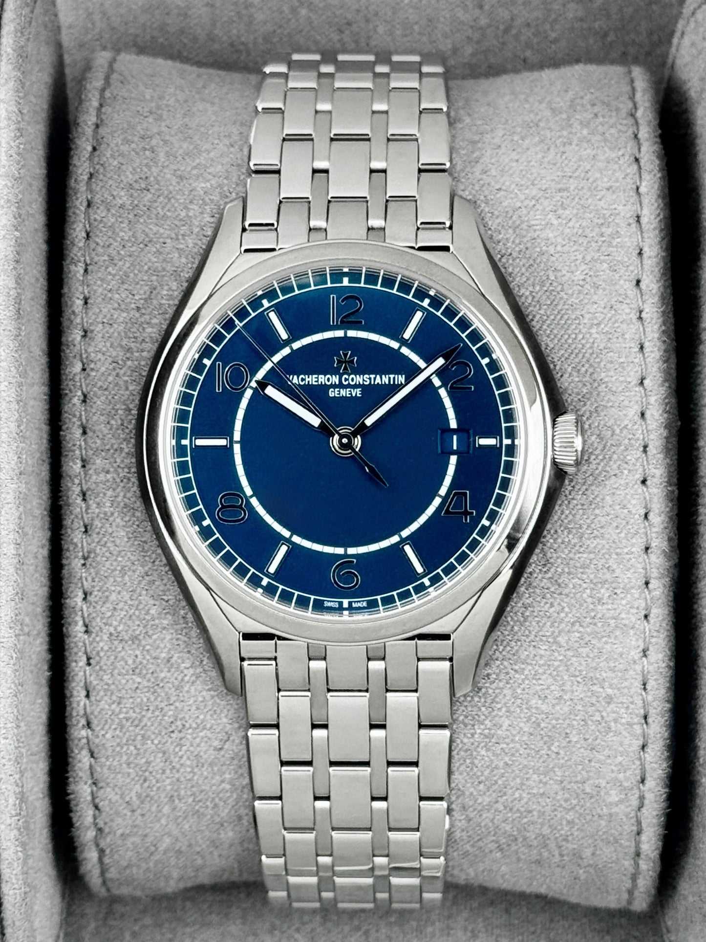 NEW 2026 Vacheron Constantin Fiftysix 40mm 4600E Stainless Steel Blue Dial