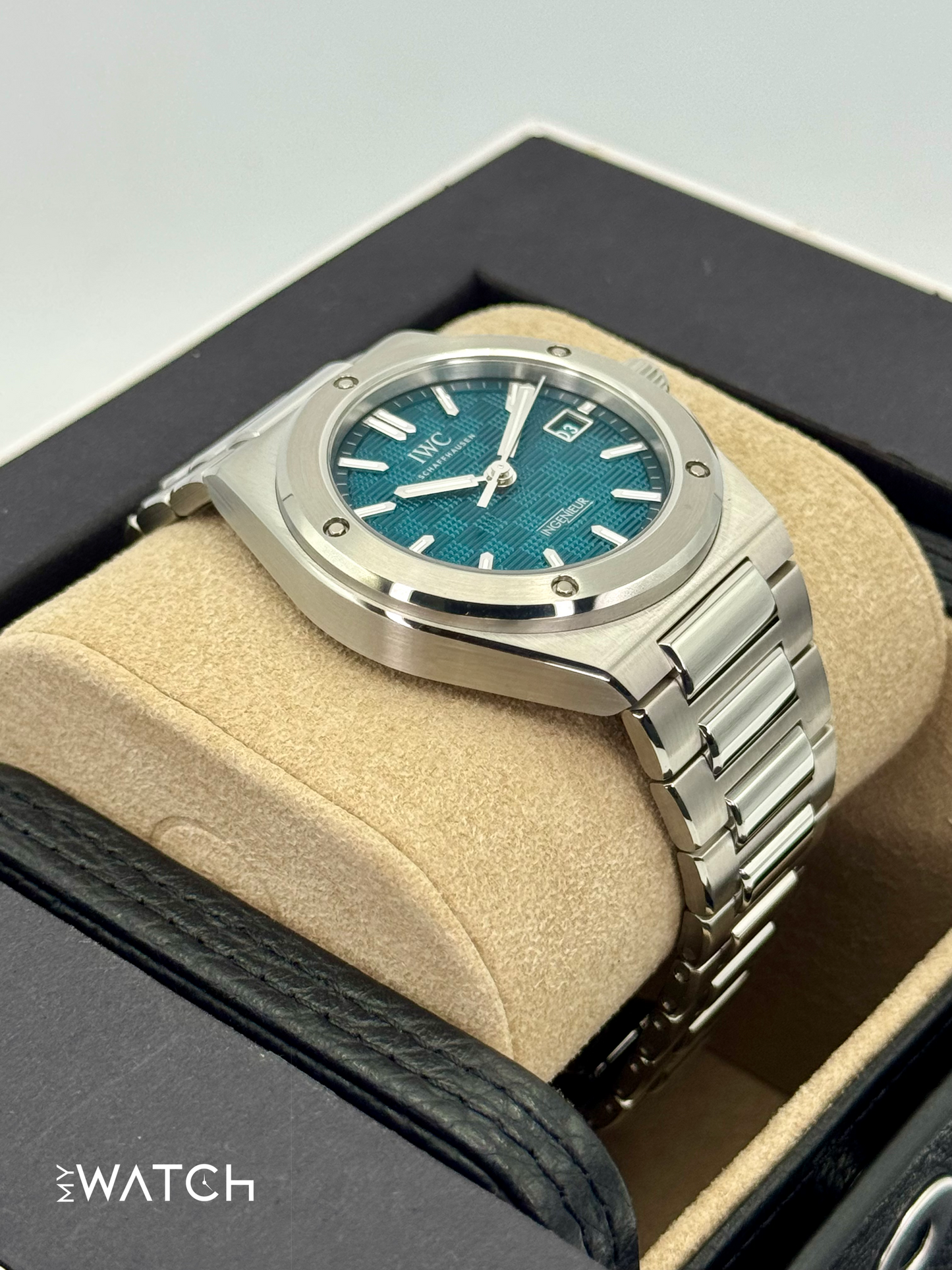 NEW 2025 IWC Ingenieur Automatic 40mm IW328903 Aqua Dial
