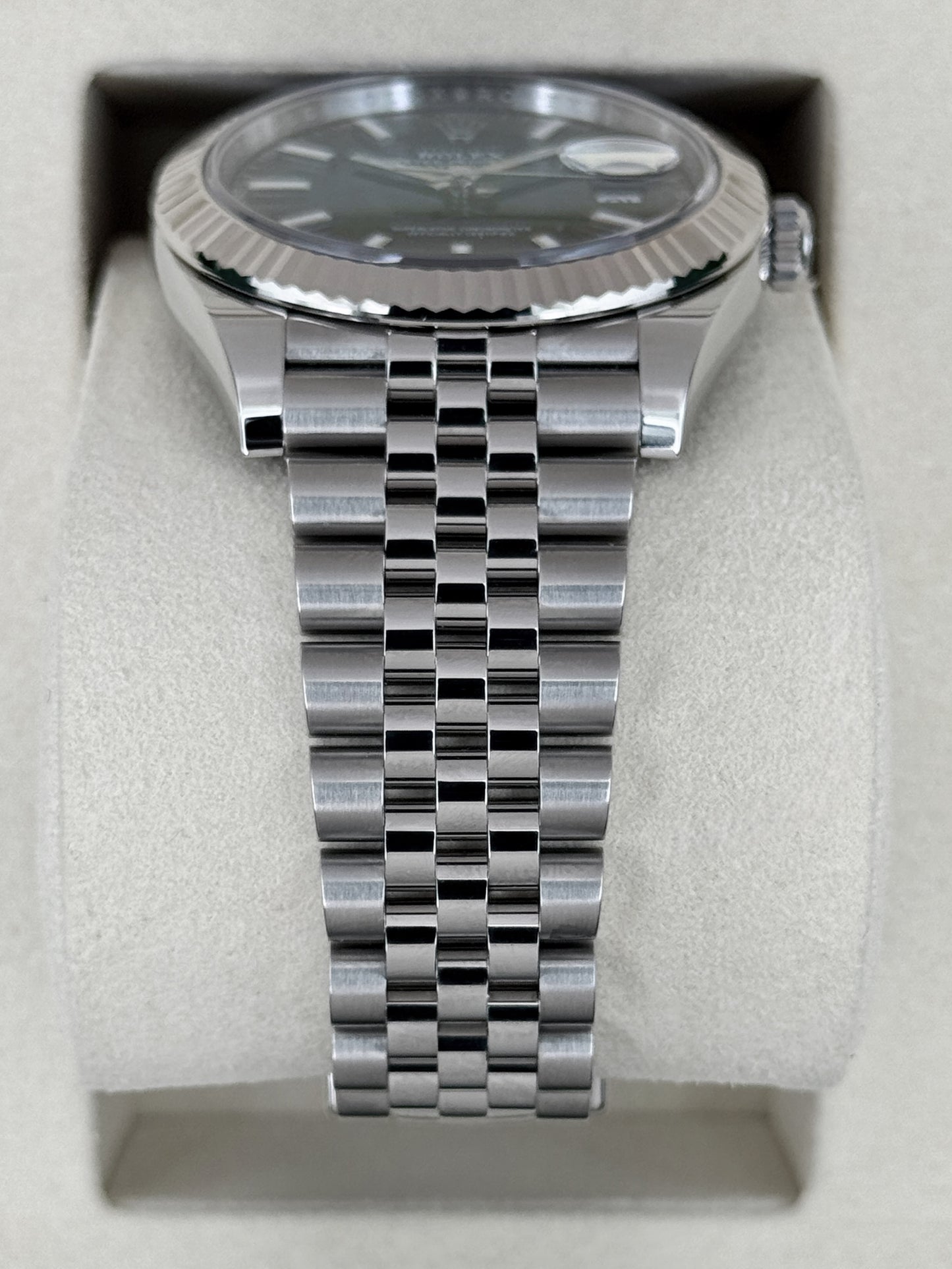 2026 Rolex Datejust 41mm 126334 Stainless Steel Jubilee Blue Dial
